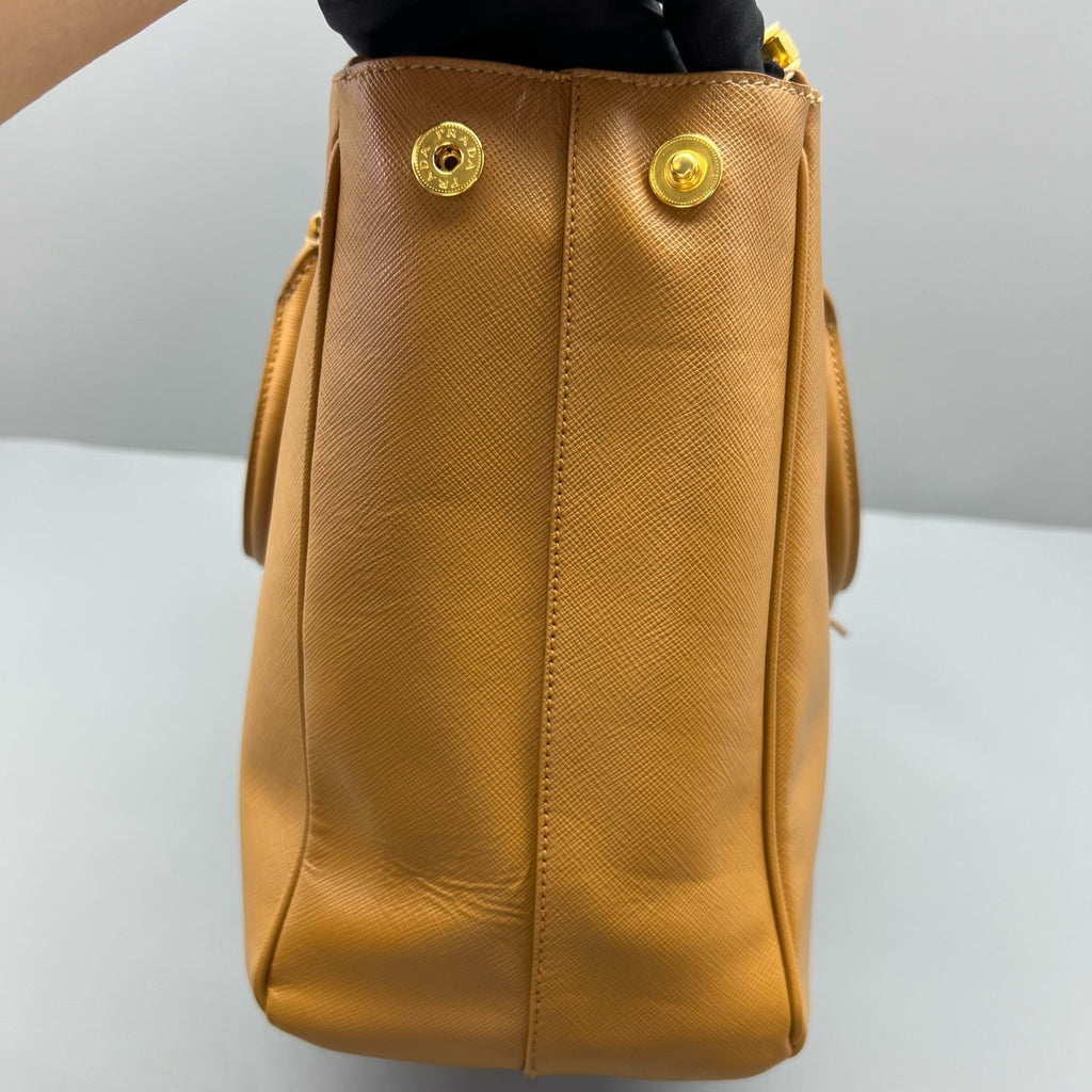 Prada Brown
