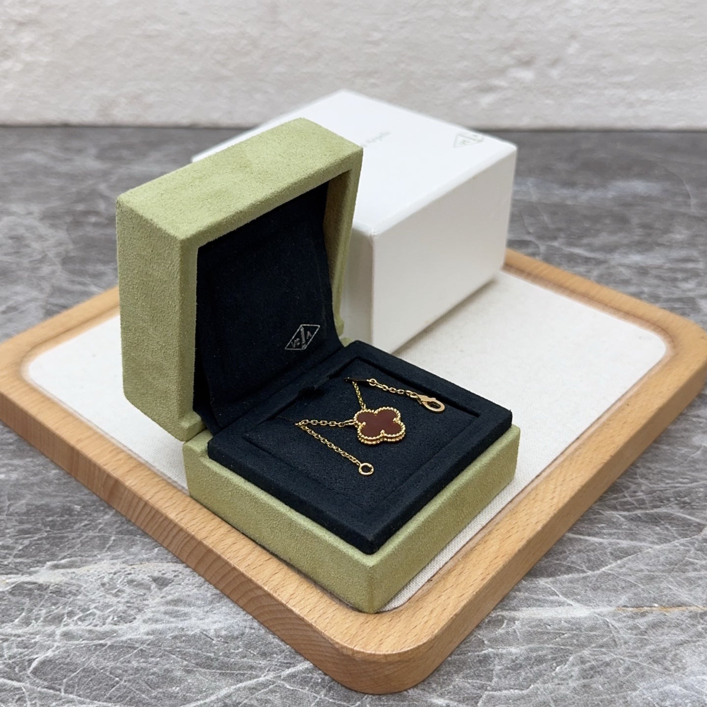 Van Cleef & Arpels Necklace