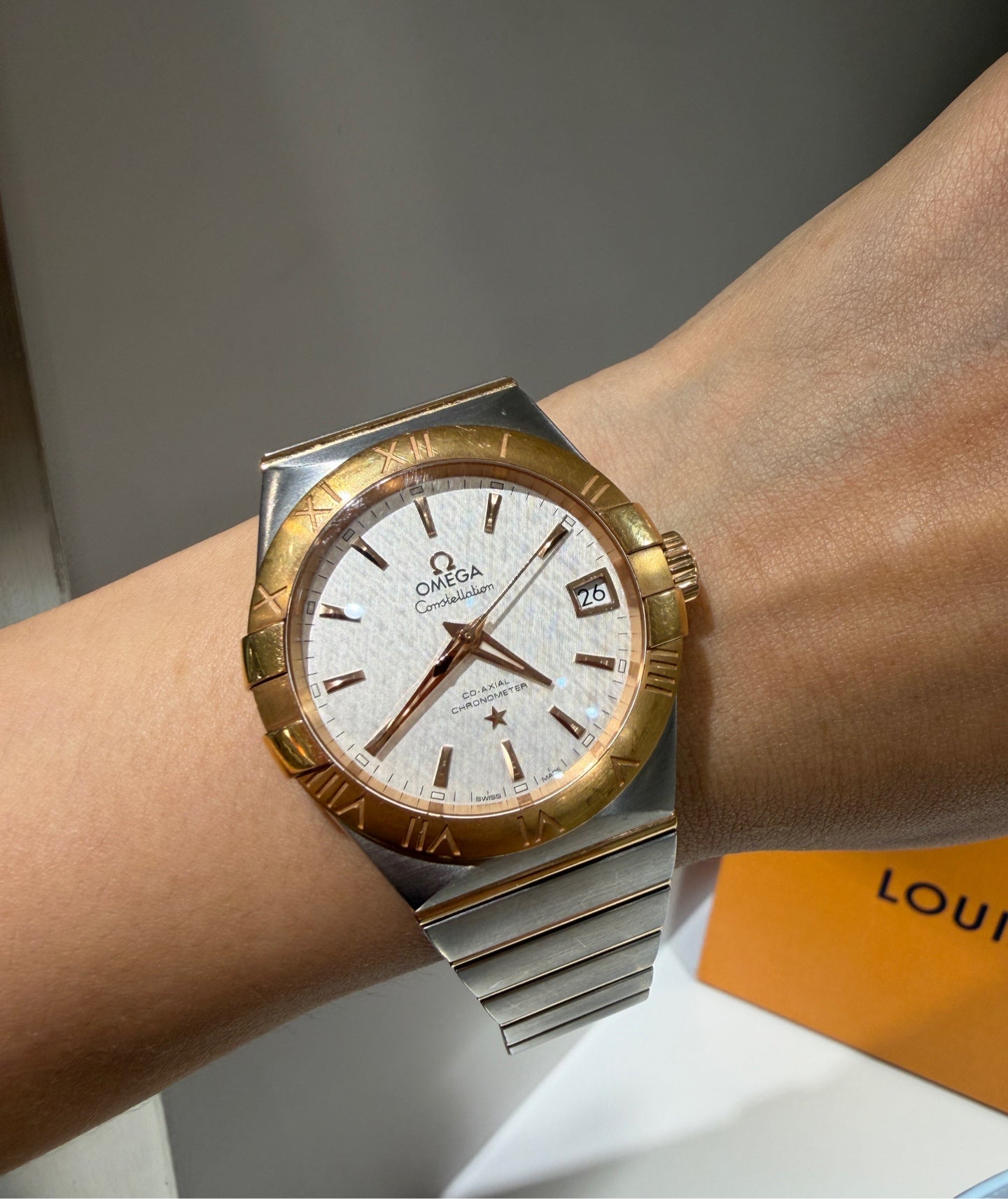 Omega Constellation Series 38 123.20.38.21.02.007