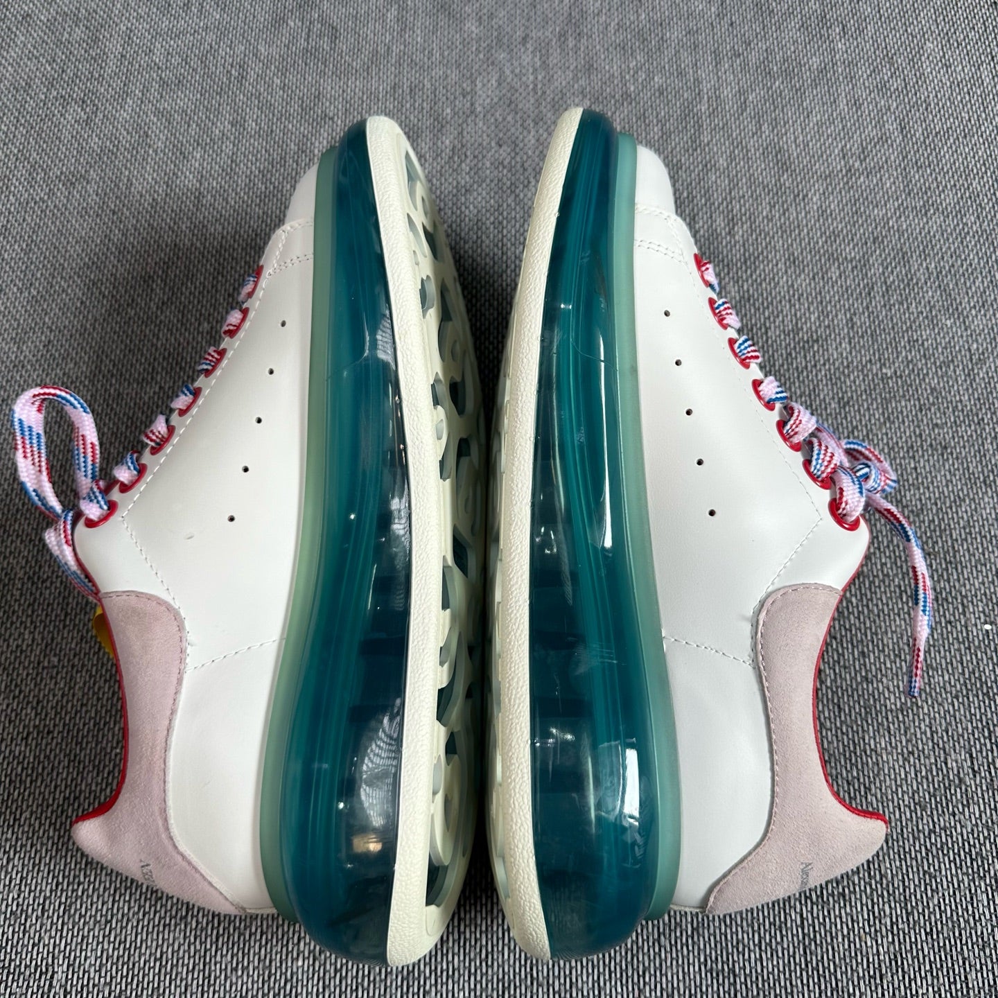 Alexander McQueen Skate shoes