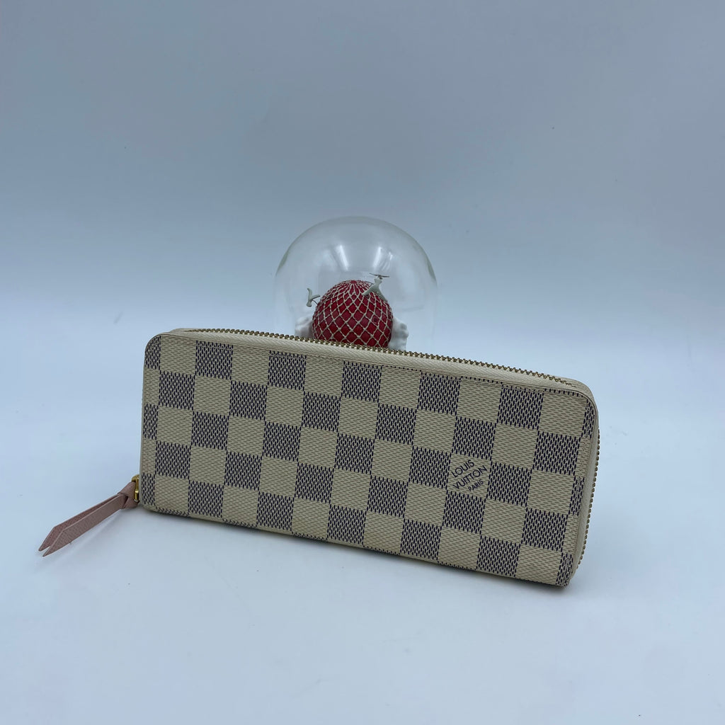 Louis Vuitton White