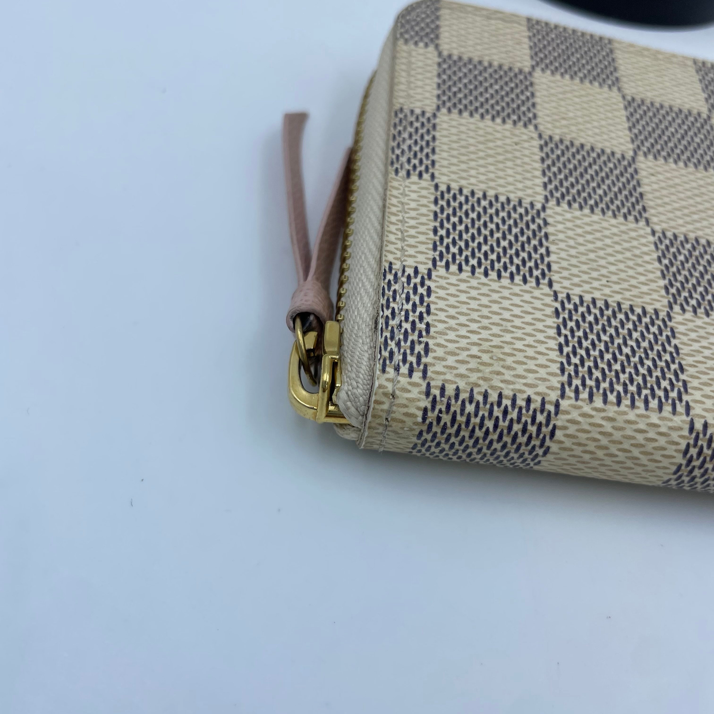 Louis Vuitton White