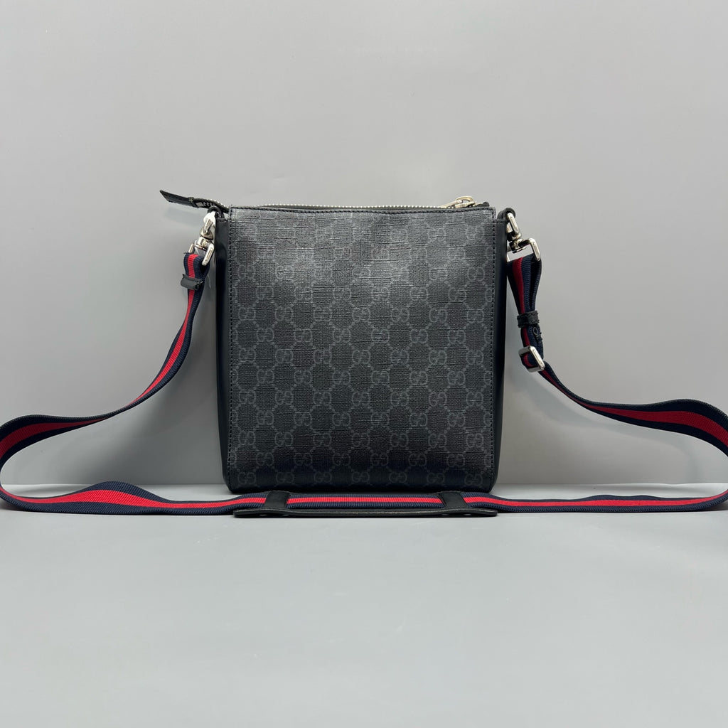 Gucci Messenger Bag