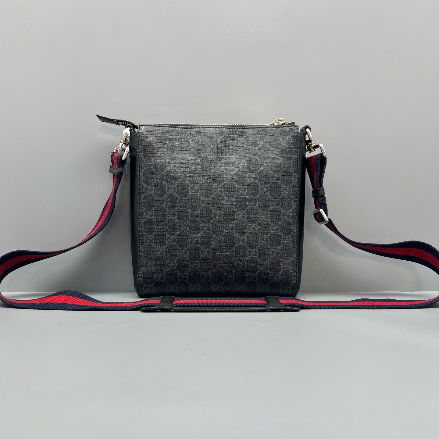 Gucci Messenger Bag