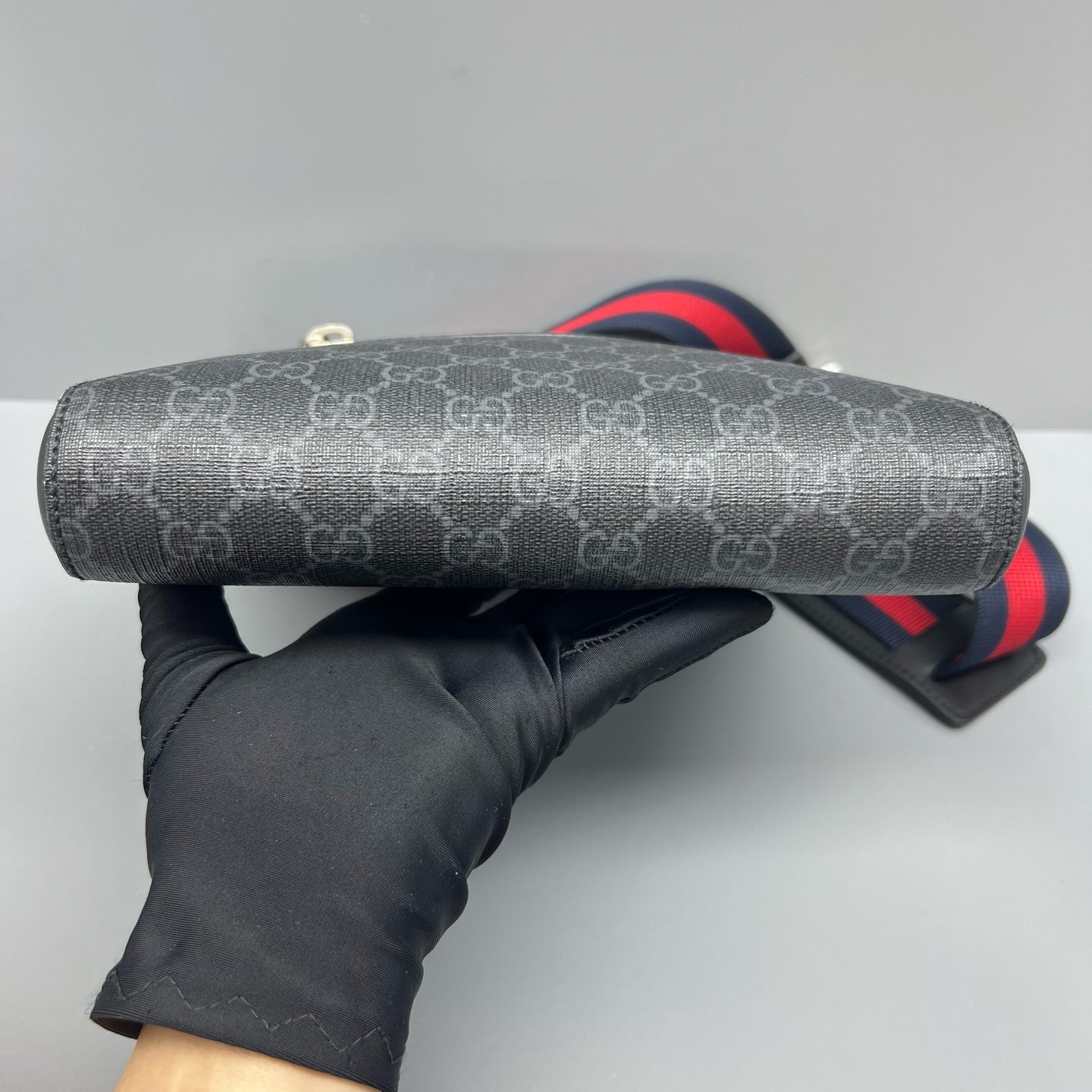 Gucci Messenger Bag
