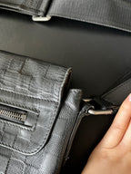 Louis Vuitton Messenger Bag