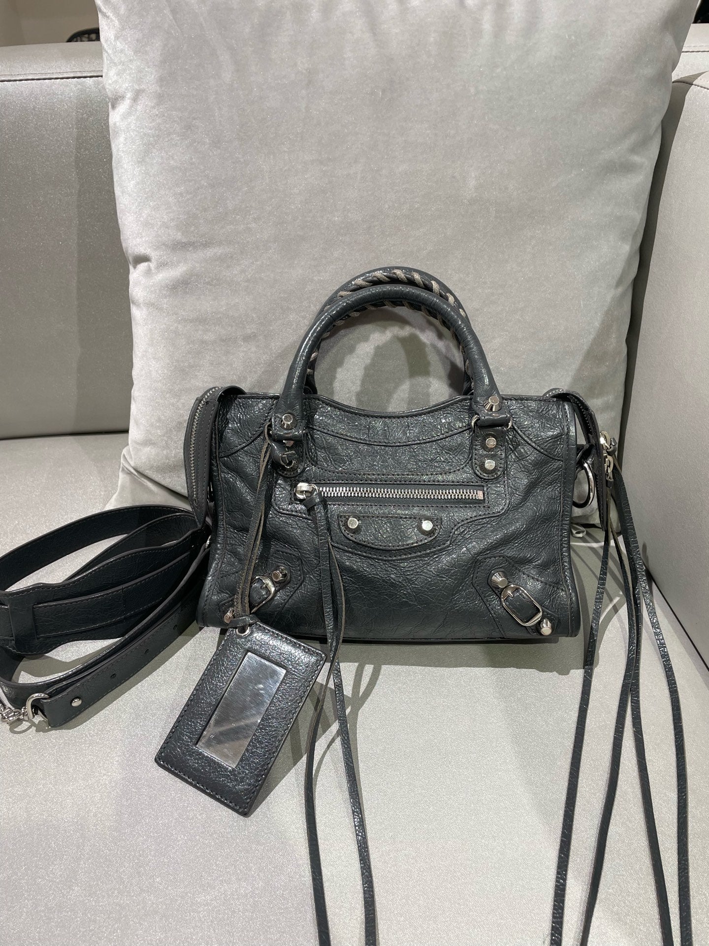 Balenciaga Gray Crossbody 300295-DB5XN-3061