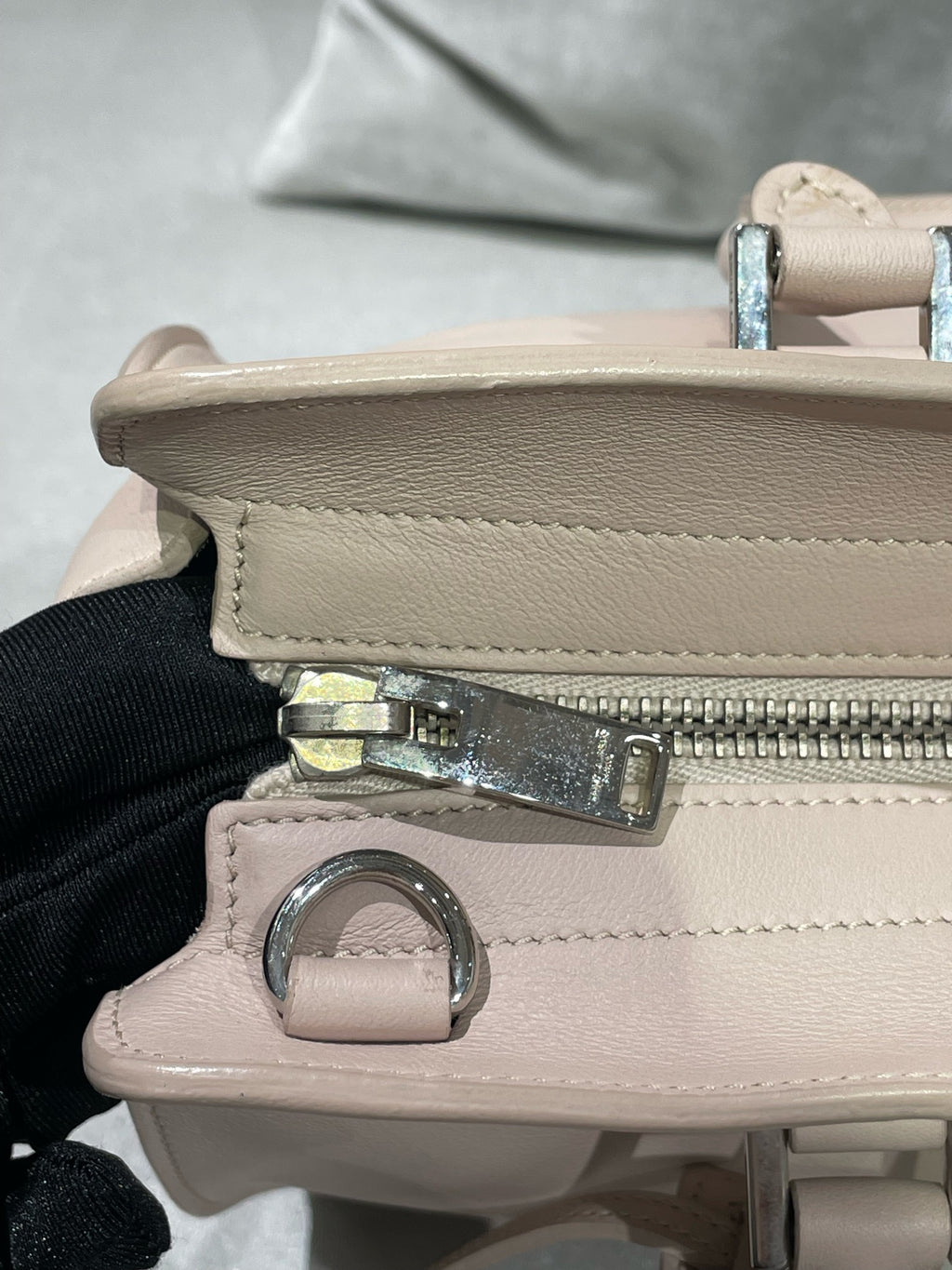 Saint laurent Pink Crossbody 424868BJ50J1202