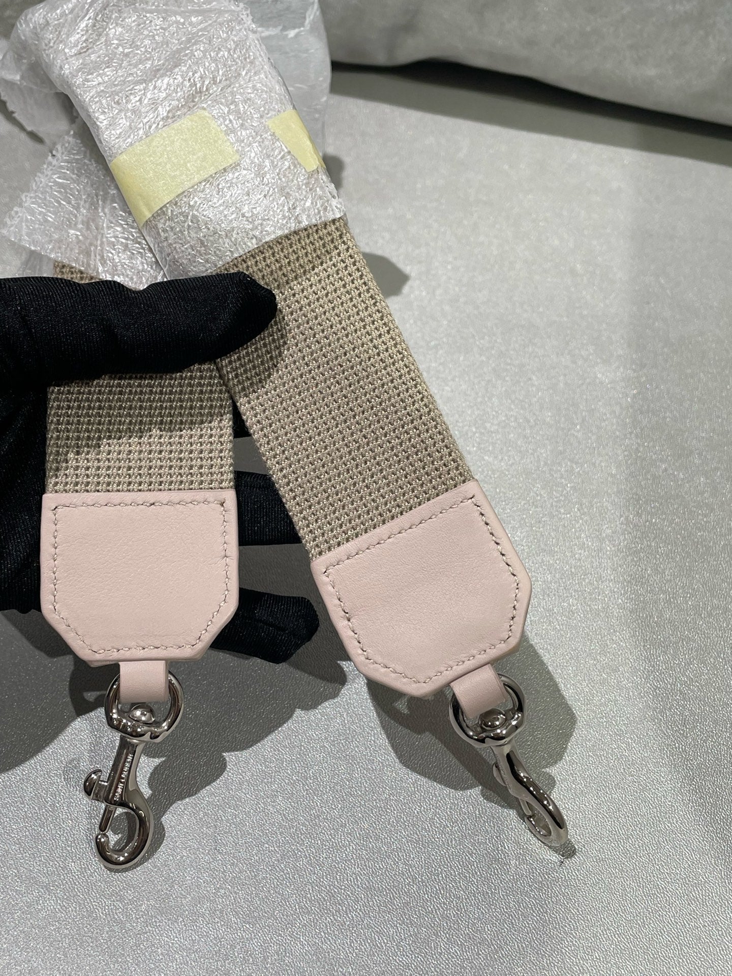 Saint laurent Pink Crossbody 424868BJ50J1202