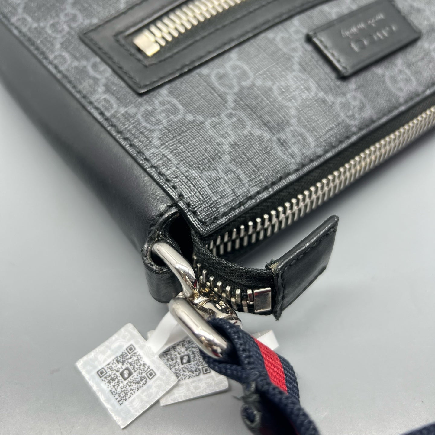 Gucci Messenger Bag