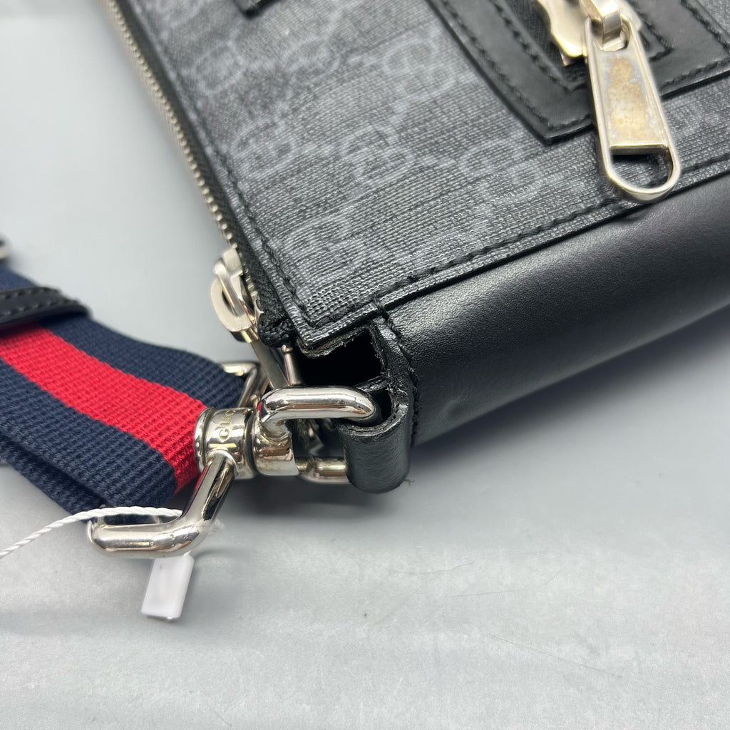 Gucci Messenger Bag