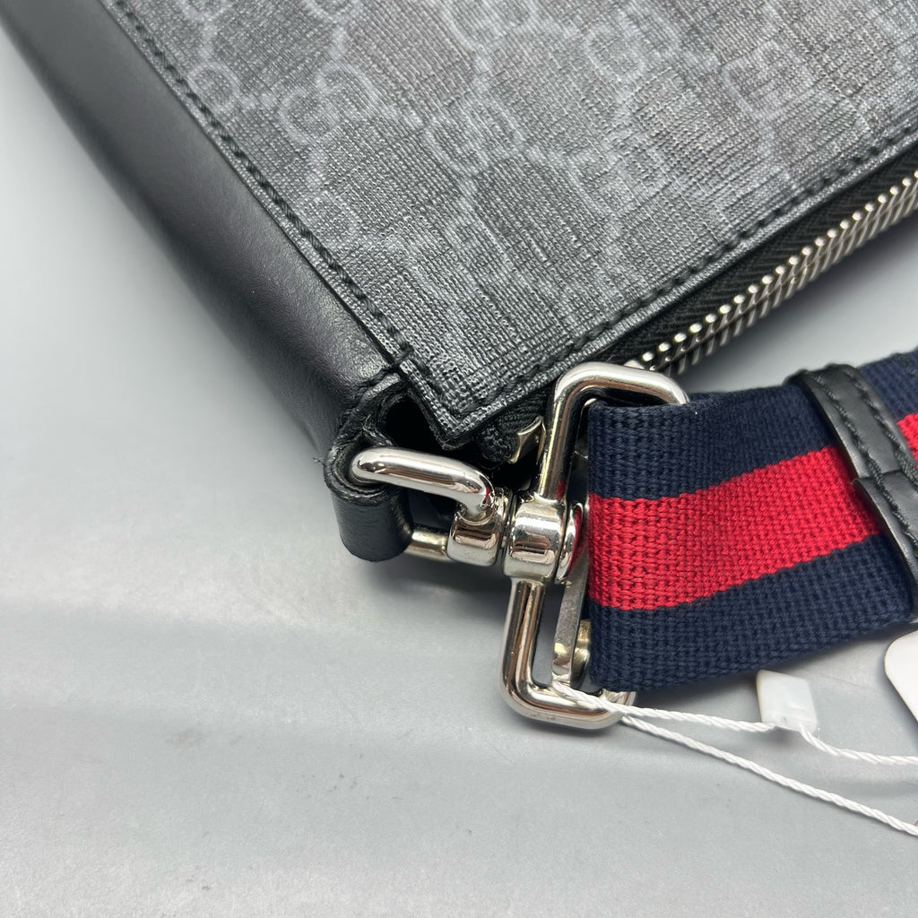 Gucci Messenger Bag