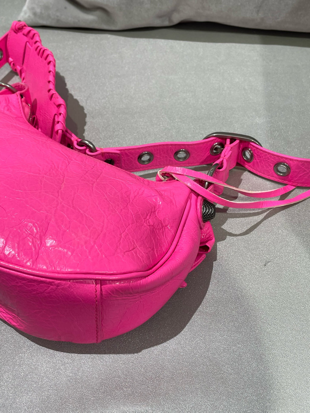 Balenciaga LE CAGOLE Pink 6713092AAIU5634