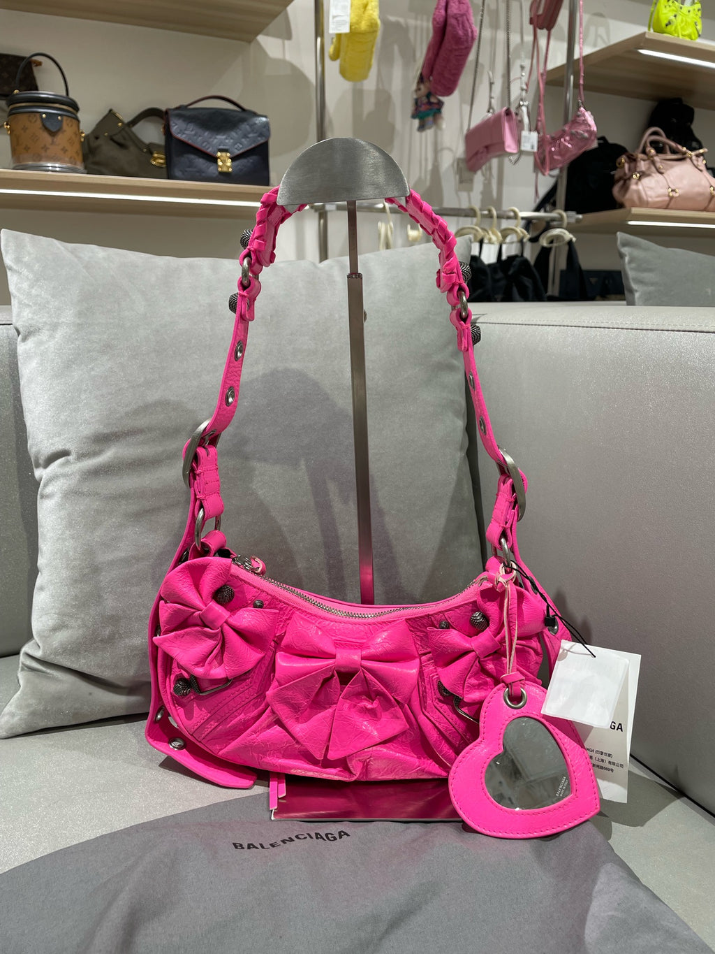 Balenciaga LE CAGOLE Pink 6713092AAIU5634