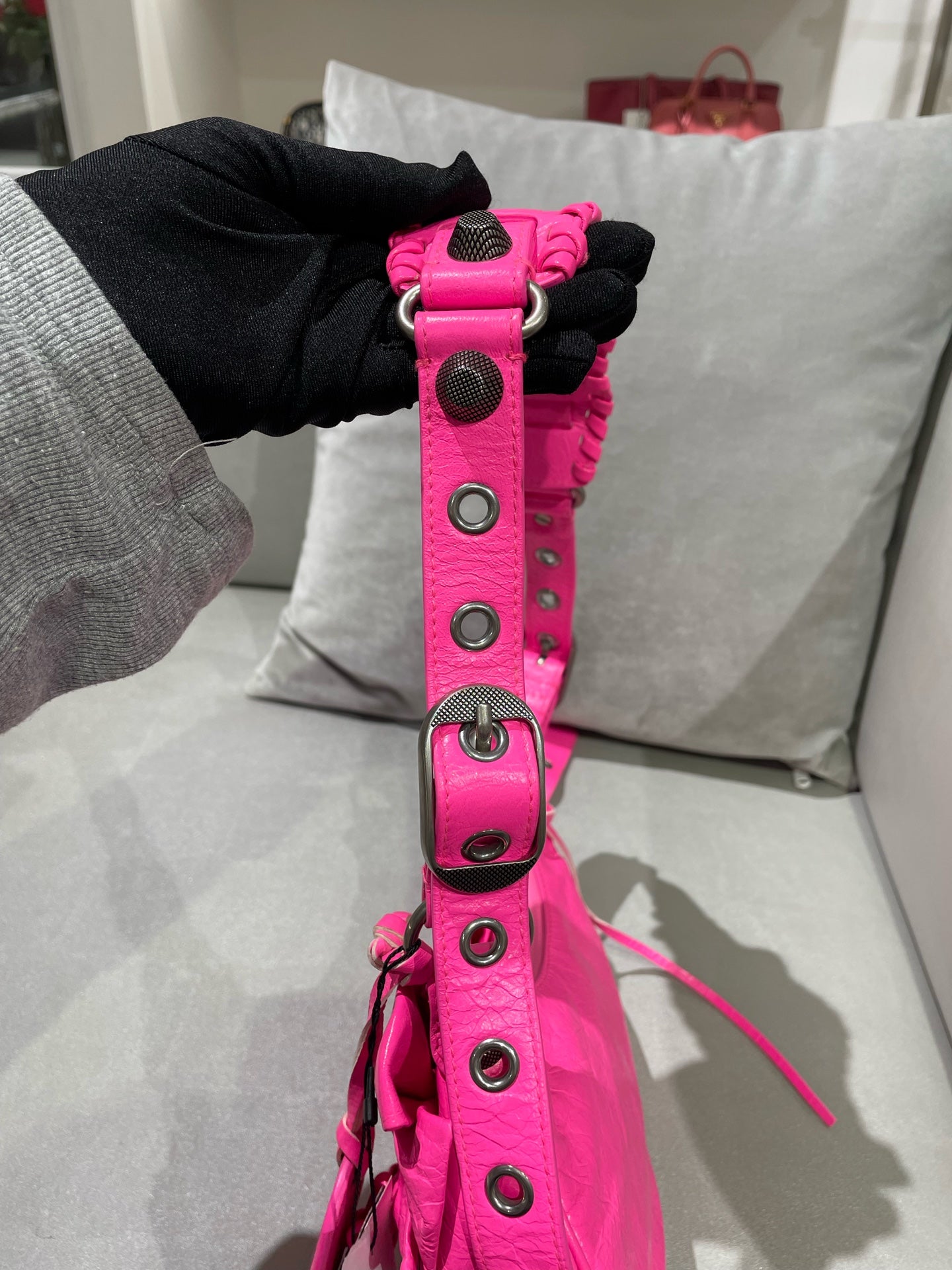 Balenciaga LE CAGOLE Pink 6713092AAIU5634