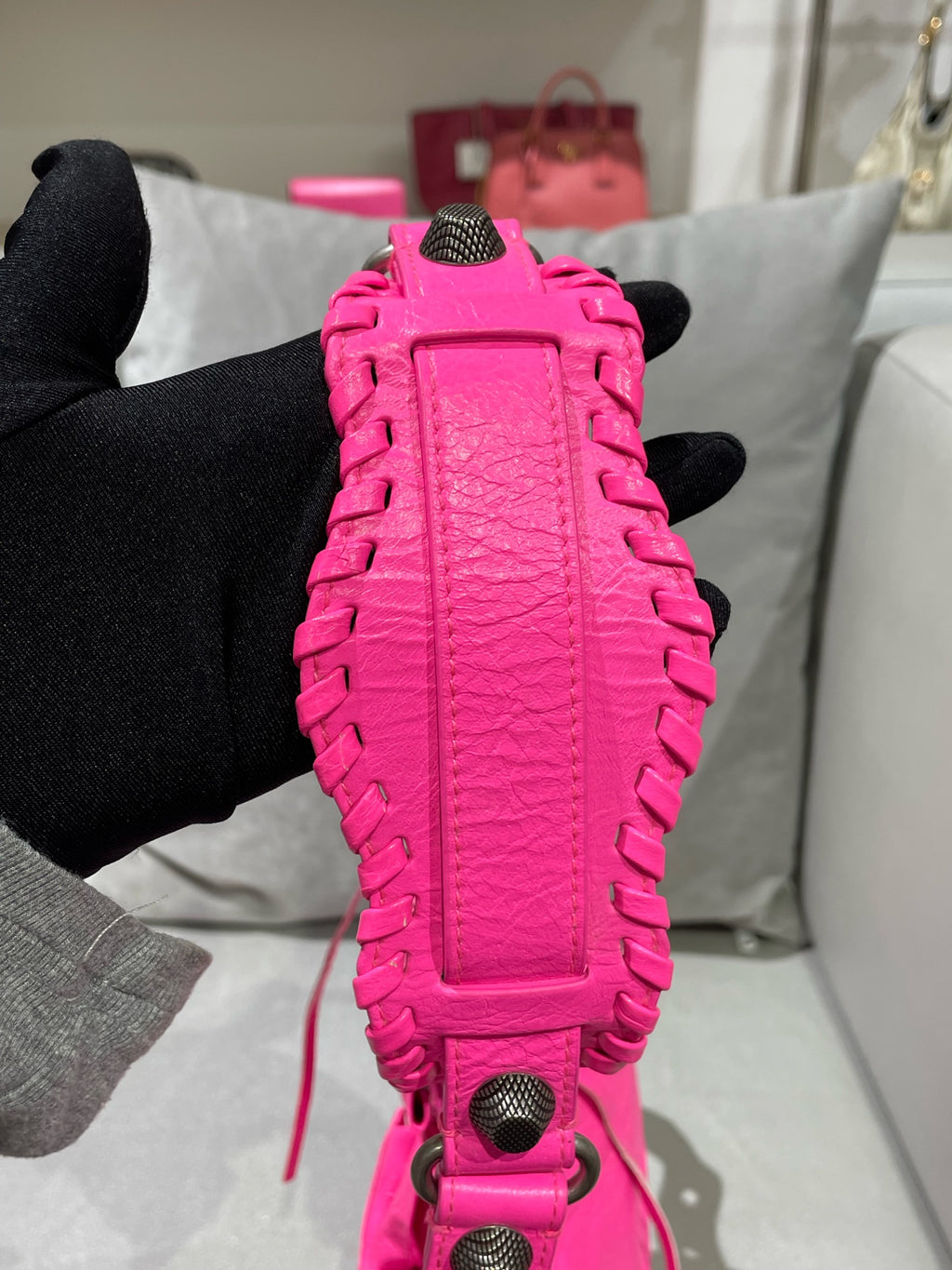 Balenciaga LE CAGOLE Pink 6713092AAIU5634