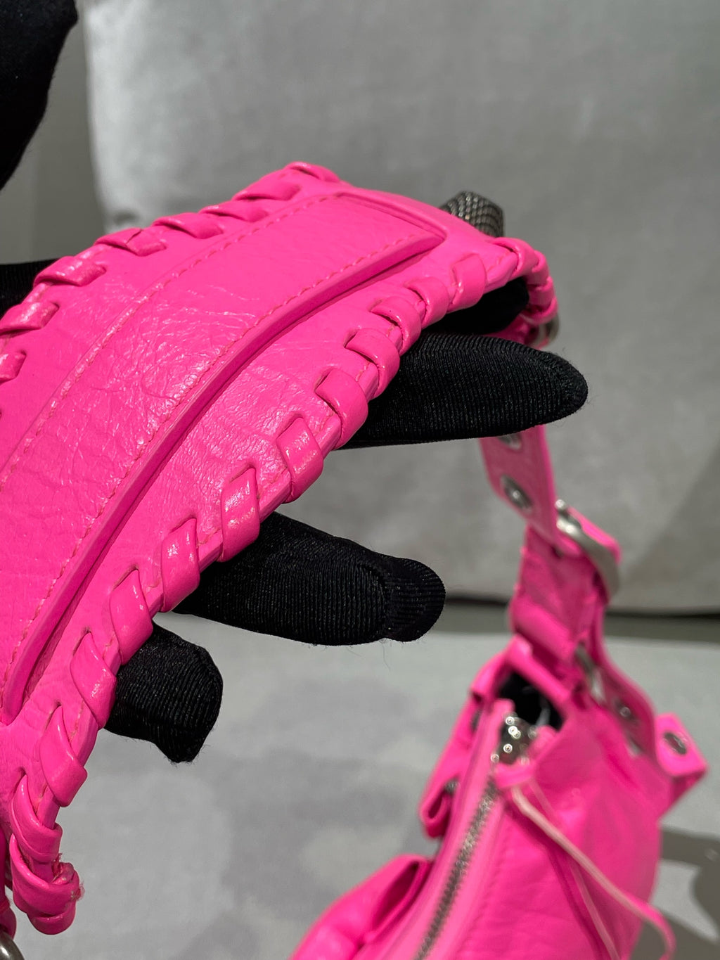 Balenciaga LE CAGOLE Pink 6713092AAIU5634