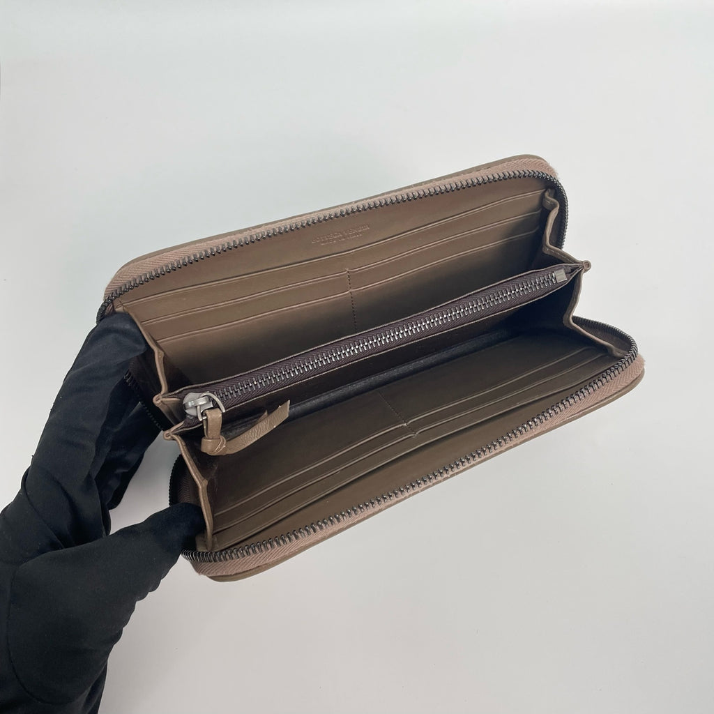 Bottega Veneta Brown Clutch