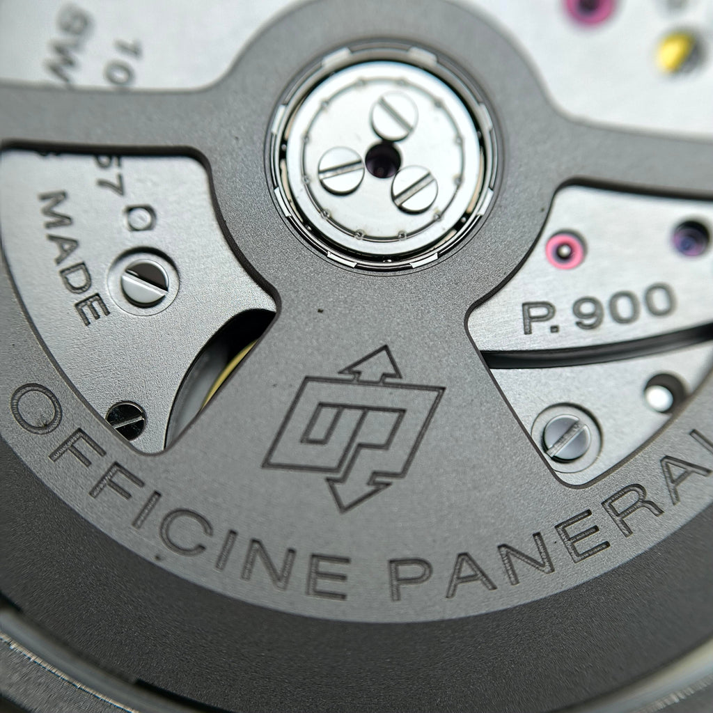 Panerai SUBMERSIBLE Stealth Series 42 millimeters PAM02223