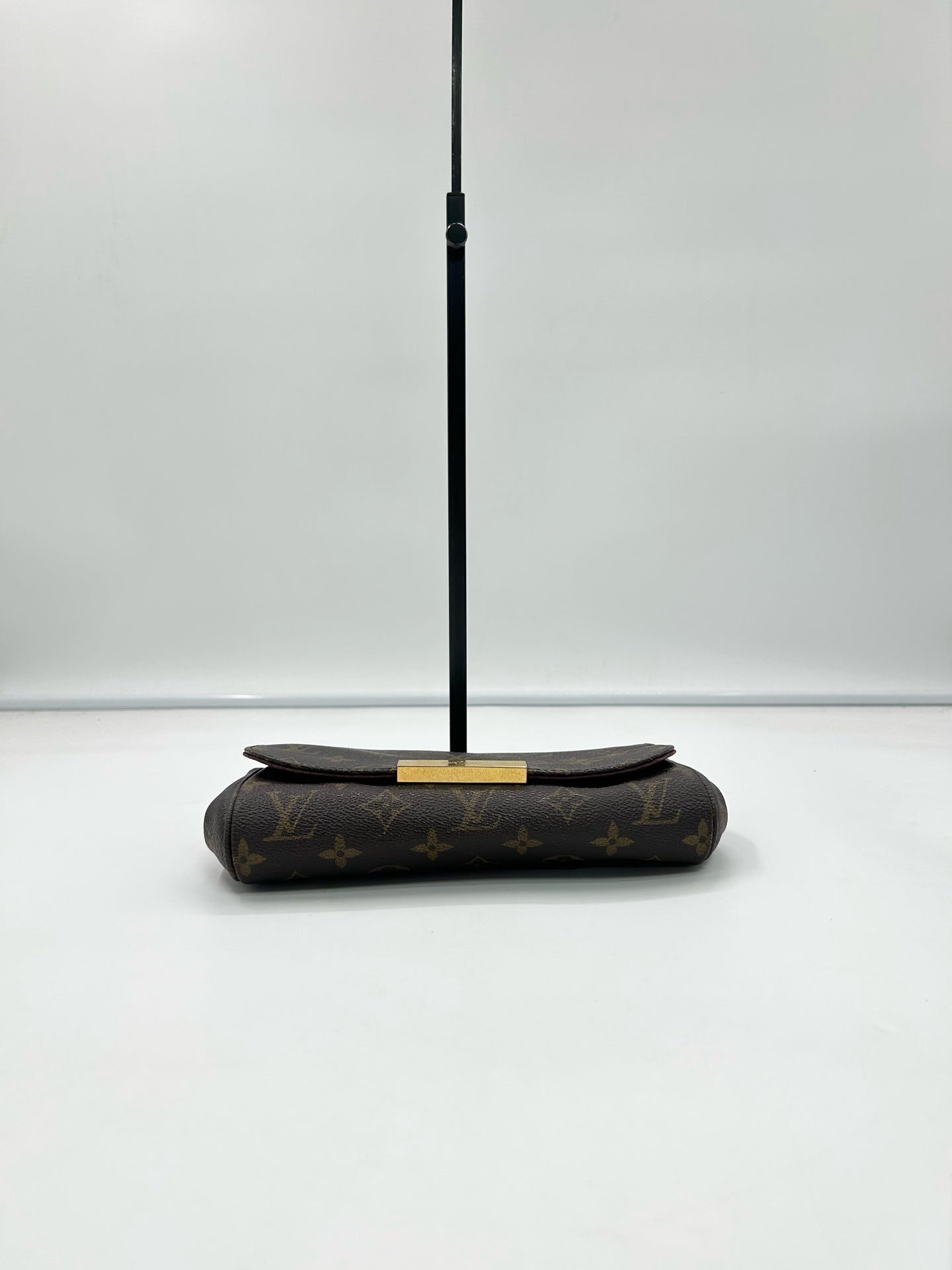 Louis Vuitton Crossbody