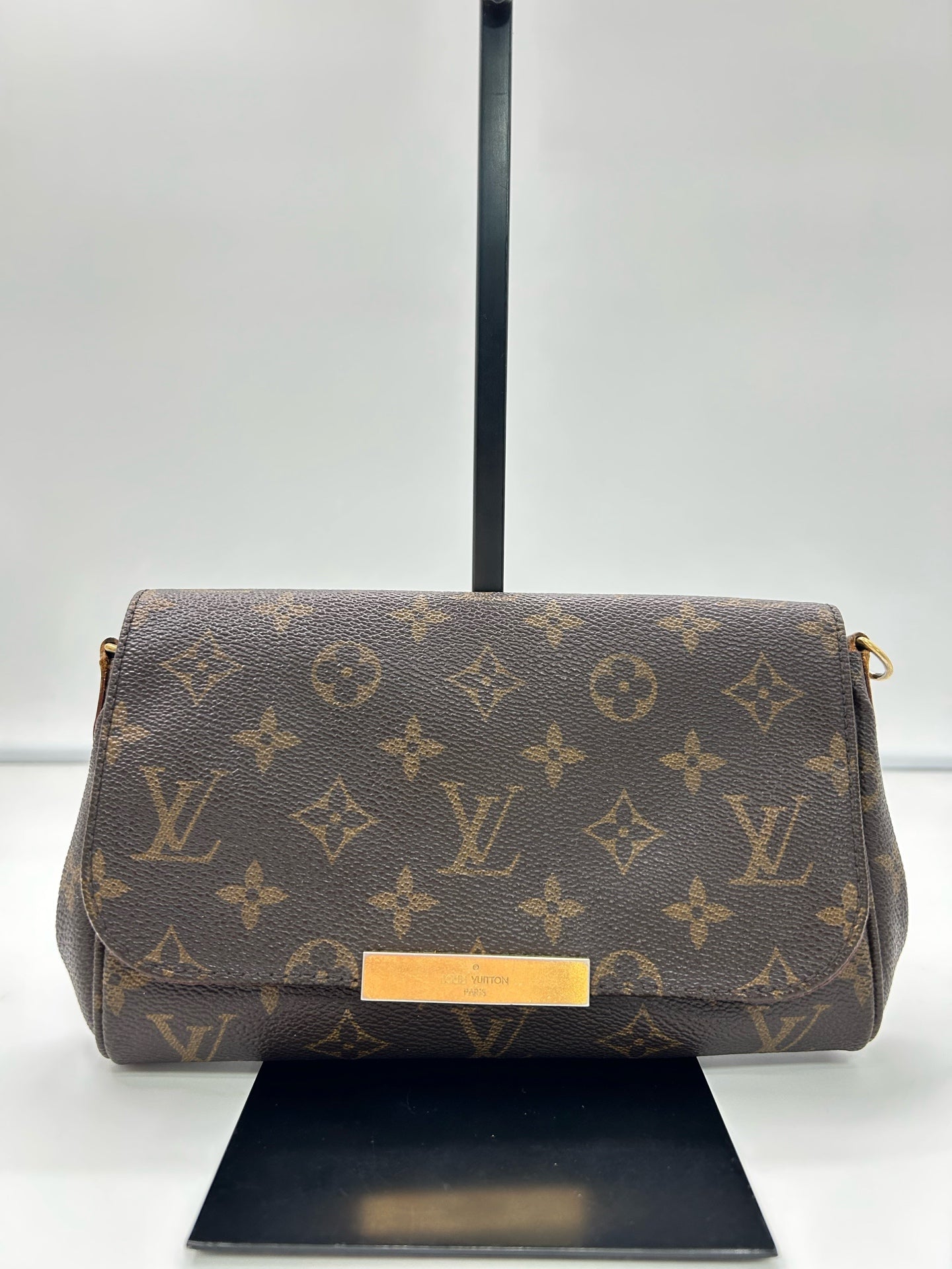 Louis Vuitton Crossbody