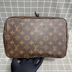 Louis Vuitton Néonoé Canvas Bucket & Drawstring Bag M44020