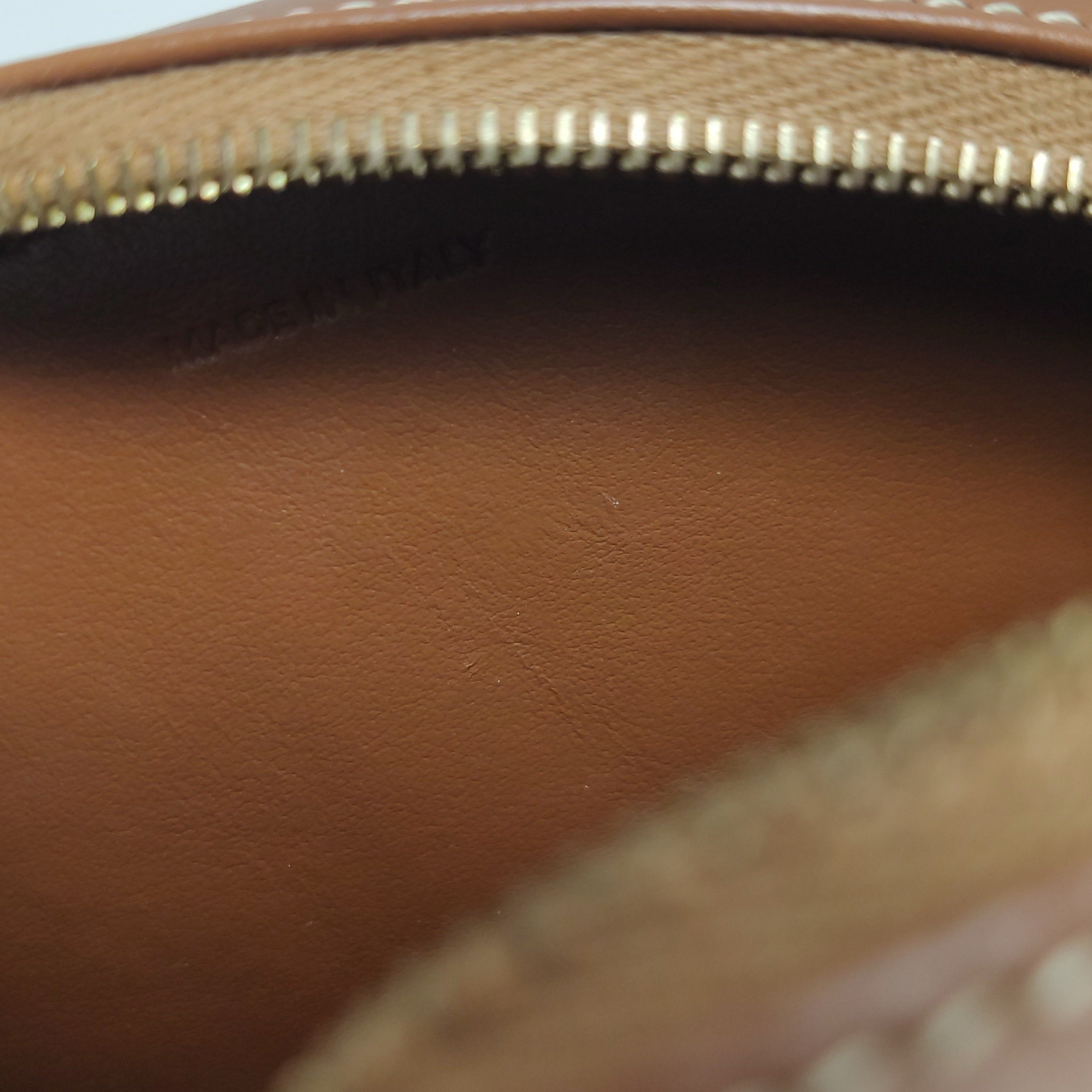 Celine Crossbody 10I703DPQ.27ED