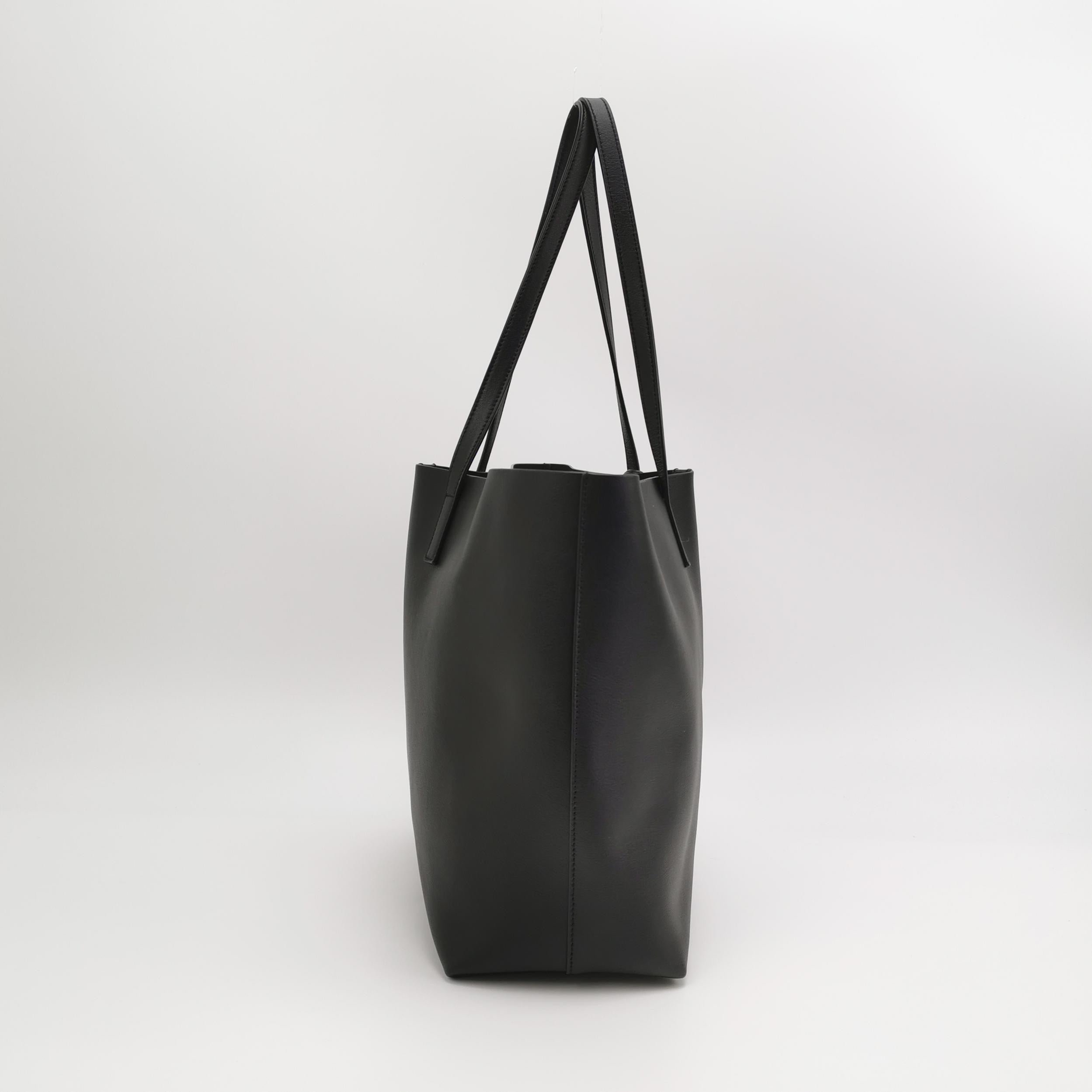 Saint laurent Horizontal shopping bag Other Shoulder Bag 600281CSV0J1000
