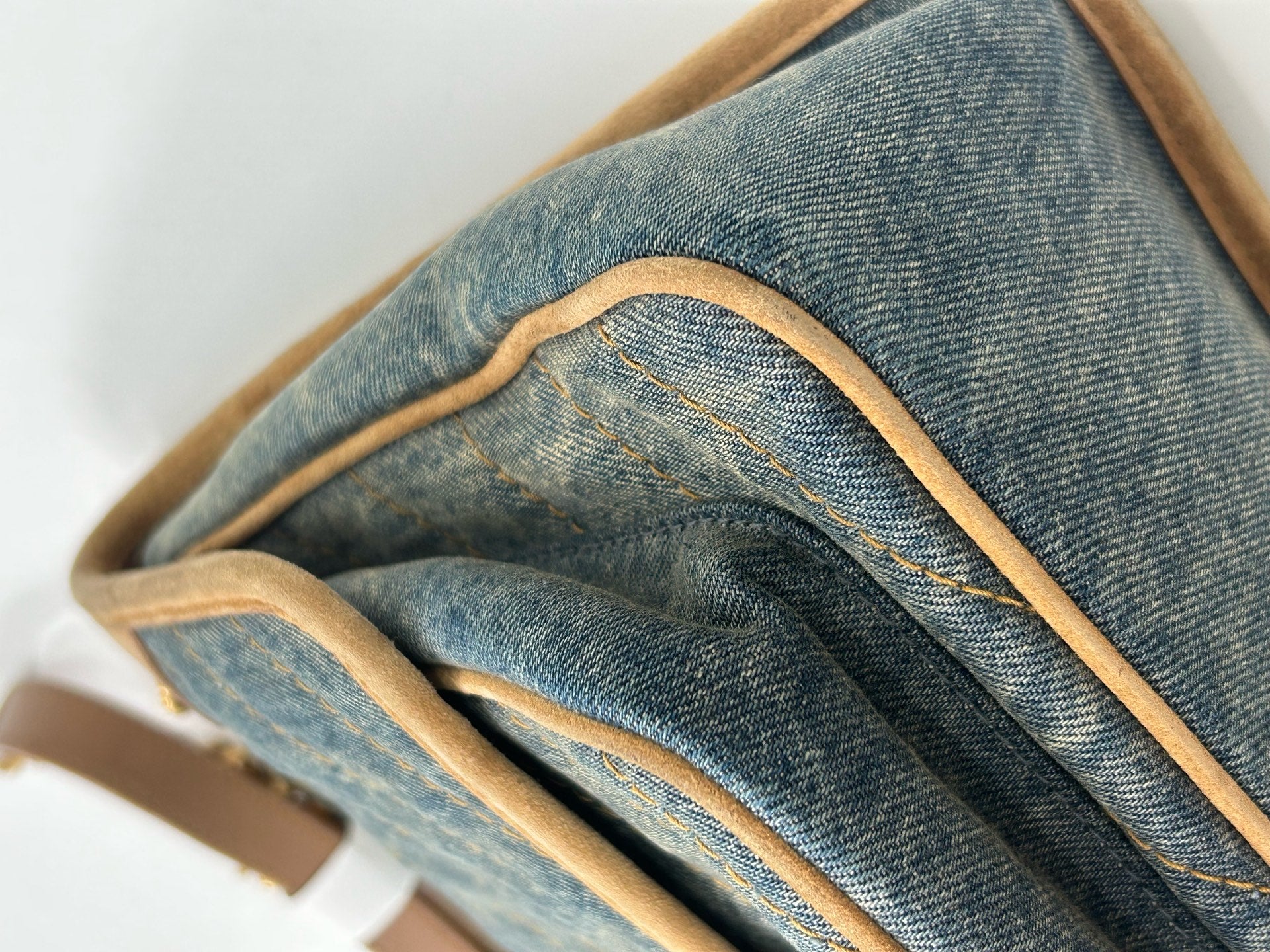 Saint laurent Messenger Bag