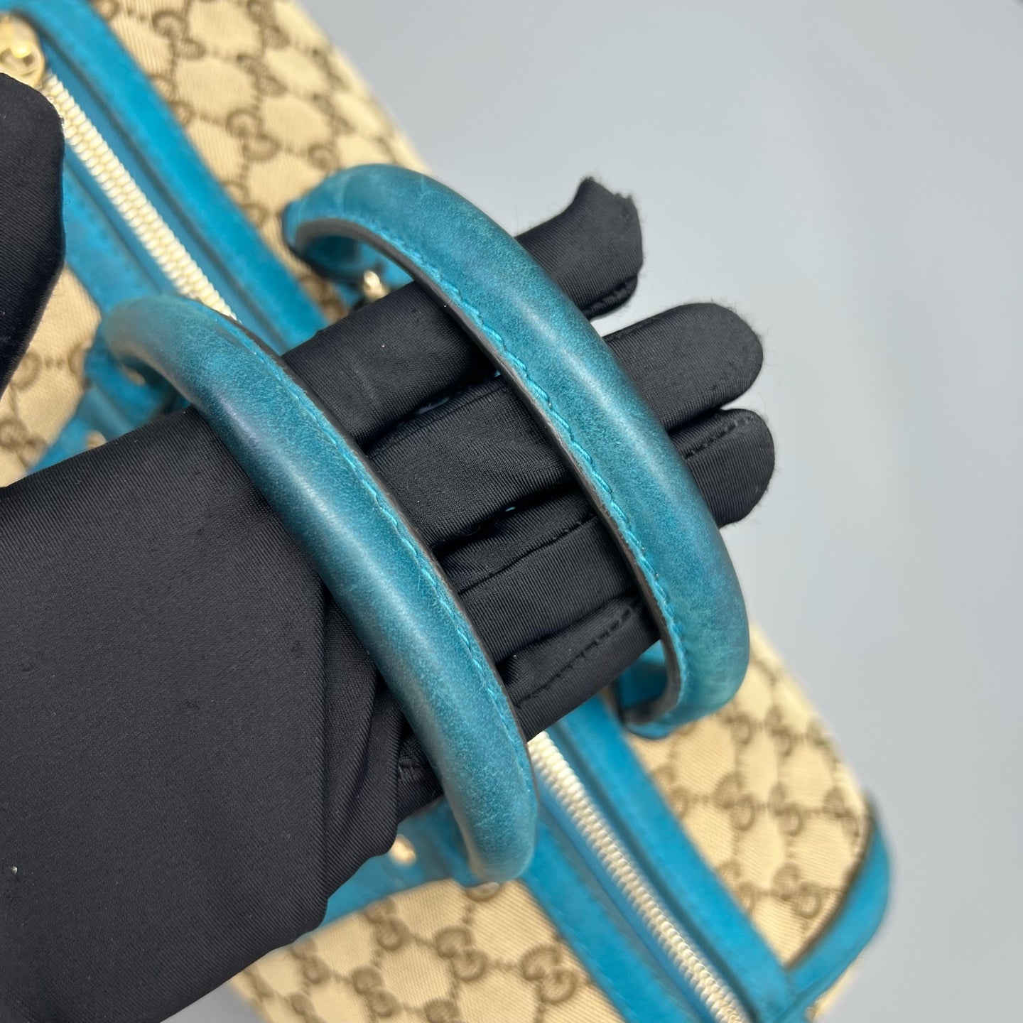 Gucci Shoulder Bag