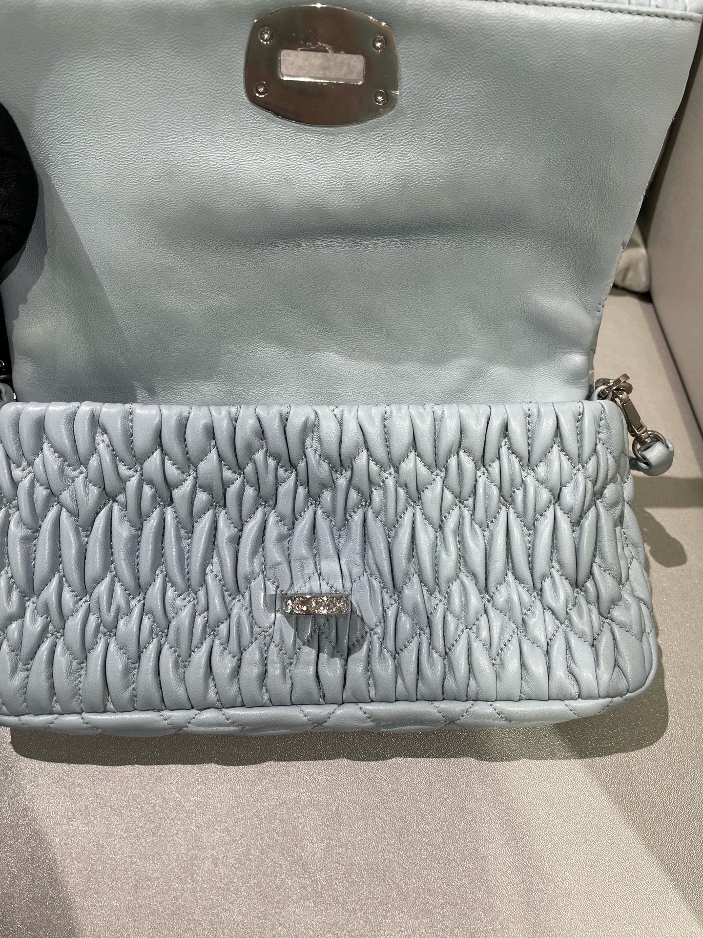 Miu Miu Crossbody 5BD130-2B8G-F0009