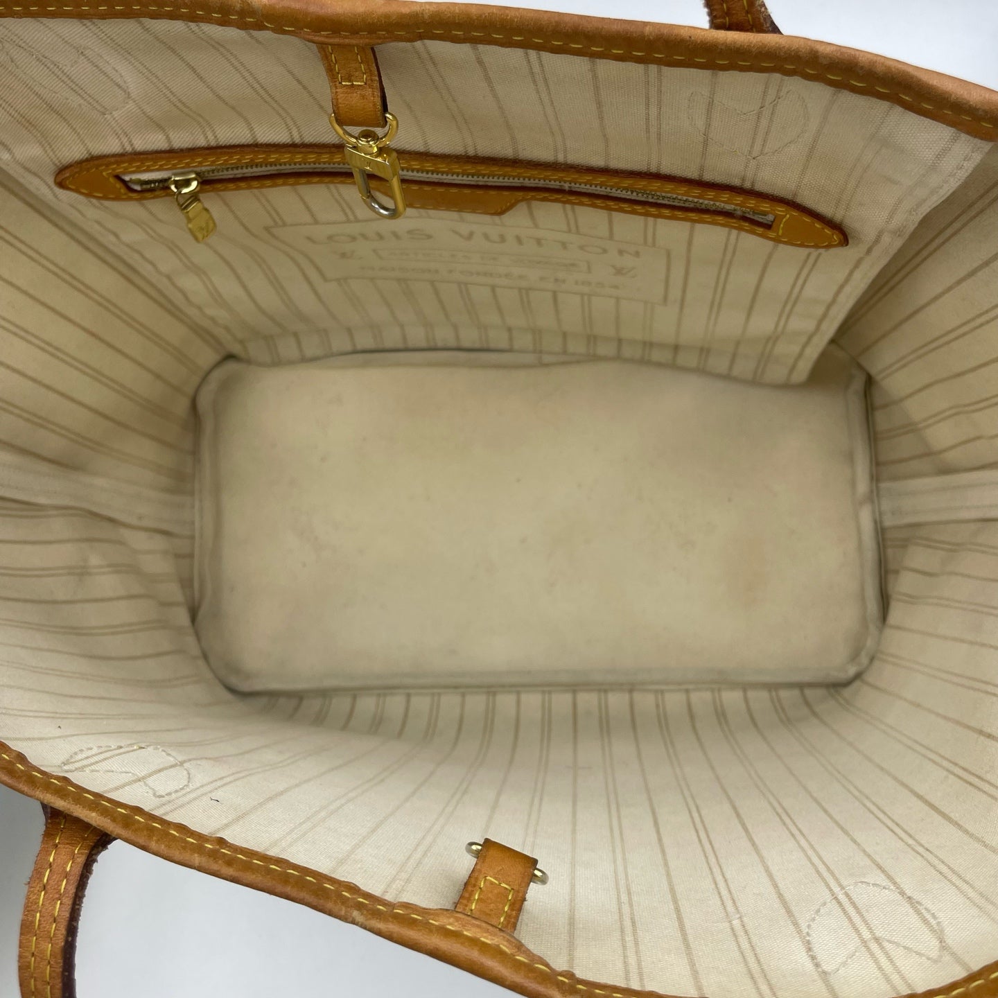 Louis Vuitton Tote