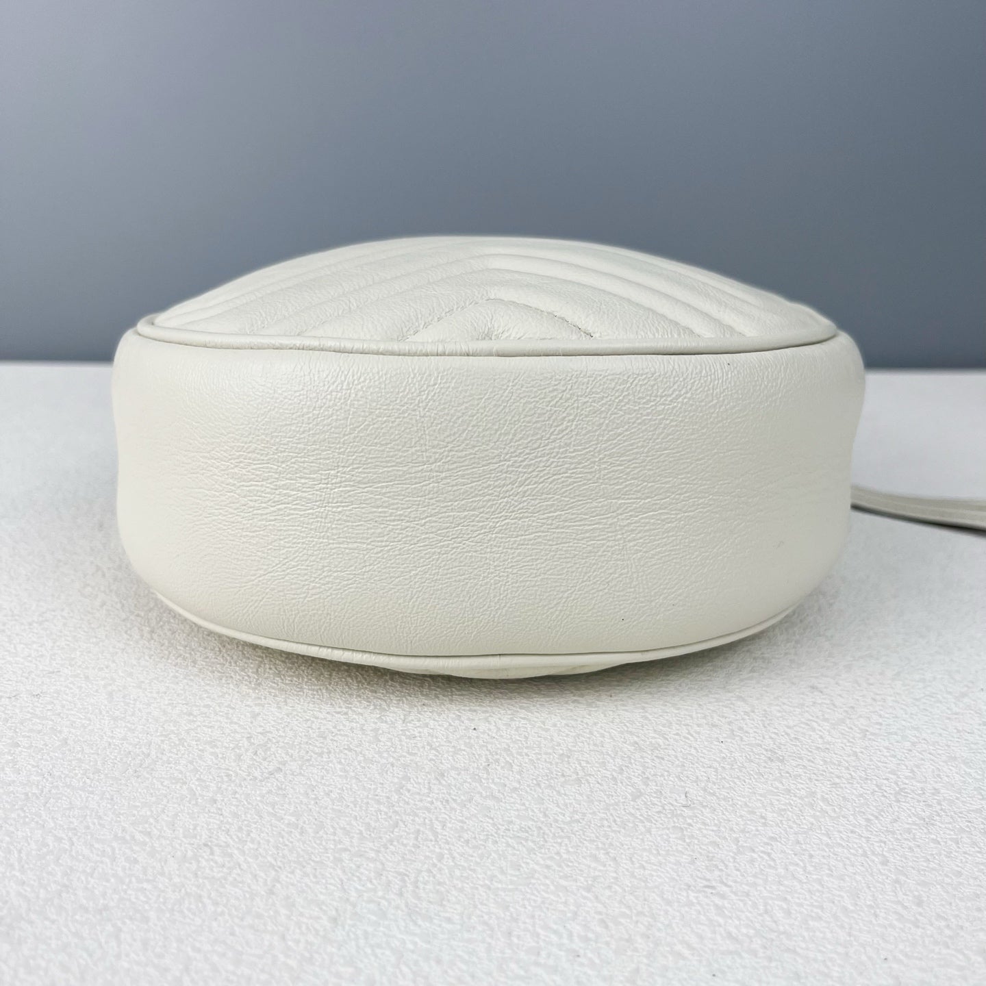 Gucci Leather White 5501540OLET9022