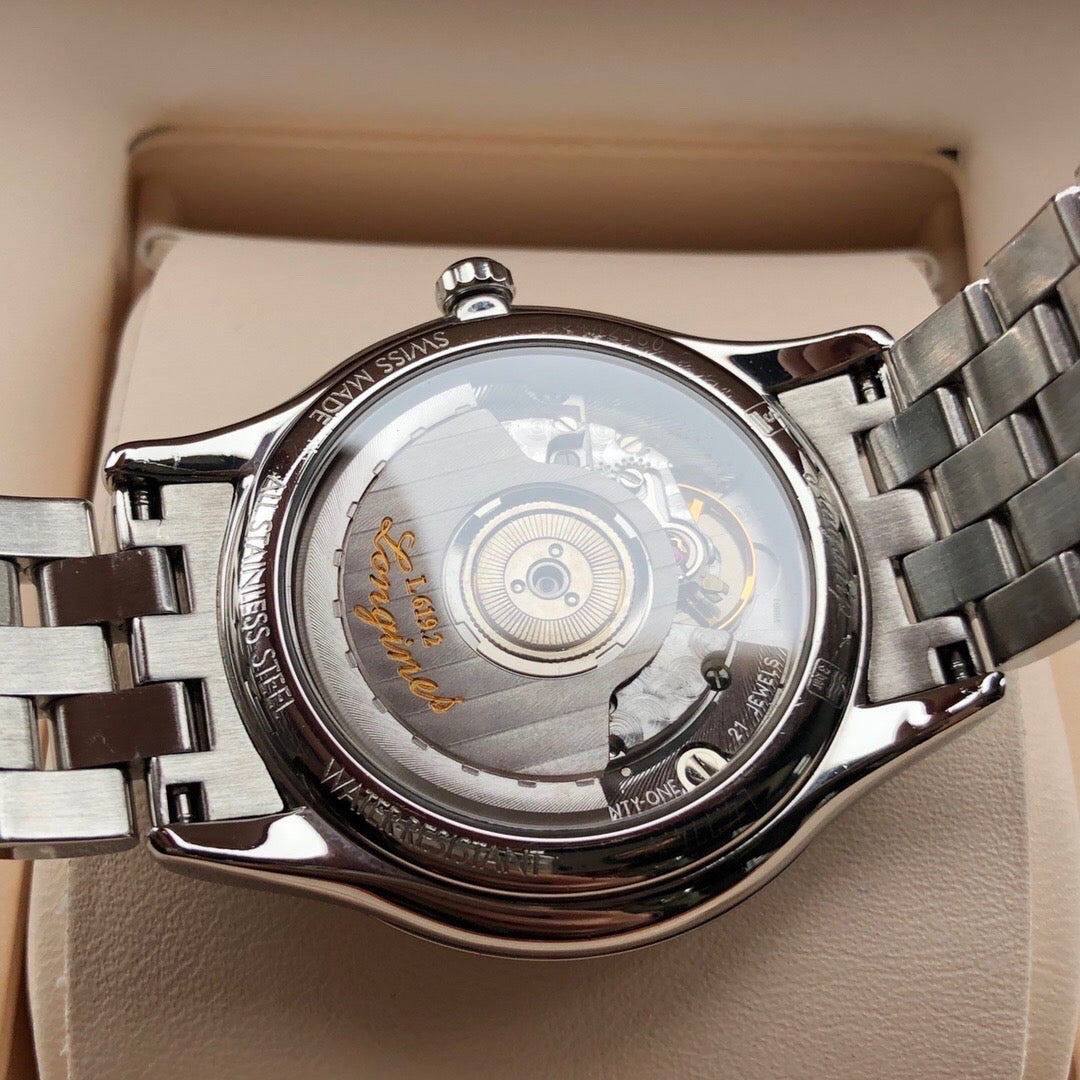 Longines Classic Silver Automatic (self-winding) watch 35.6 millimeters L4.774.4.72.6
