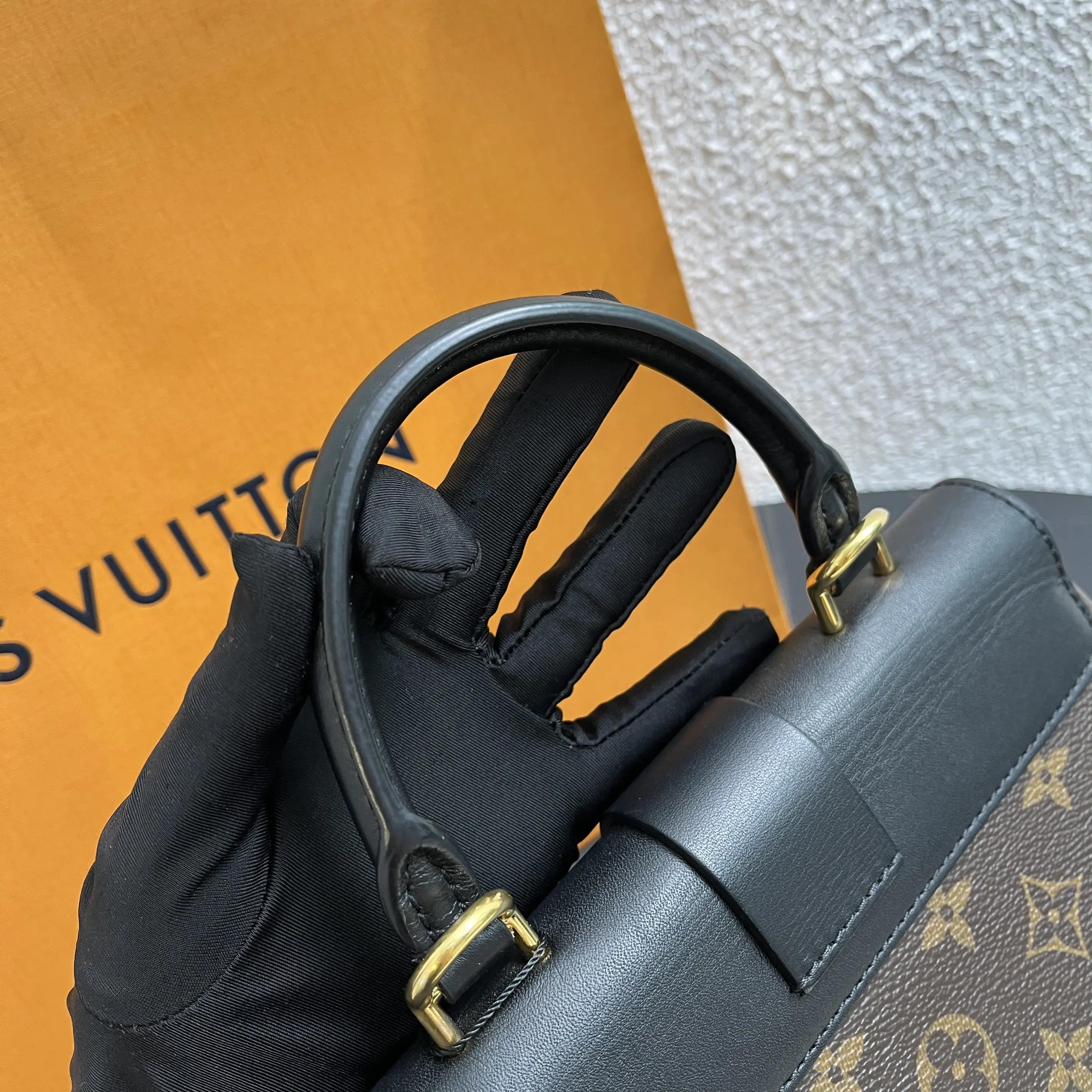 Louis Vuitton Black