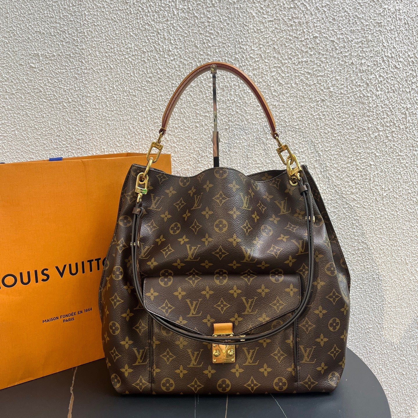 Louis Vuitton Shoulder Bag