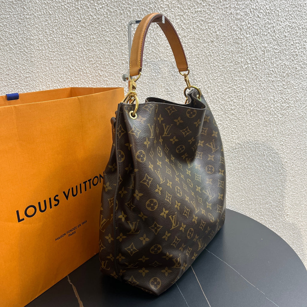Louis Vuitton Shoulder Bag