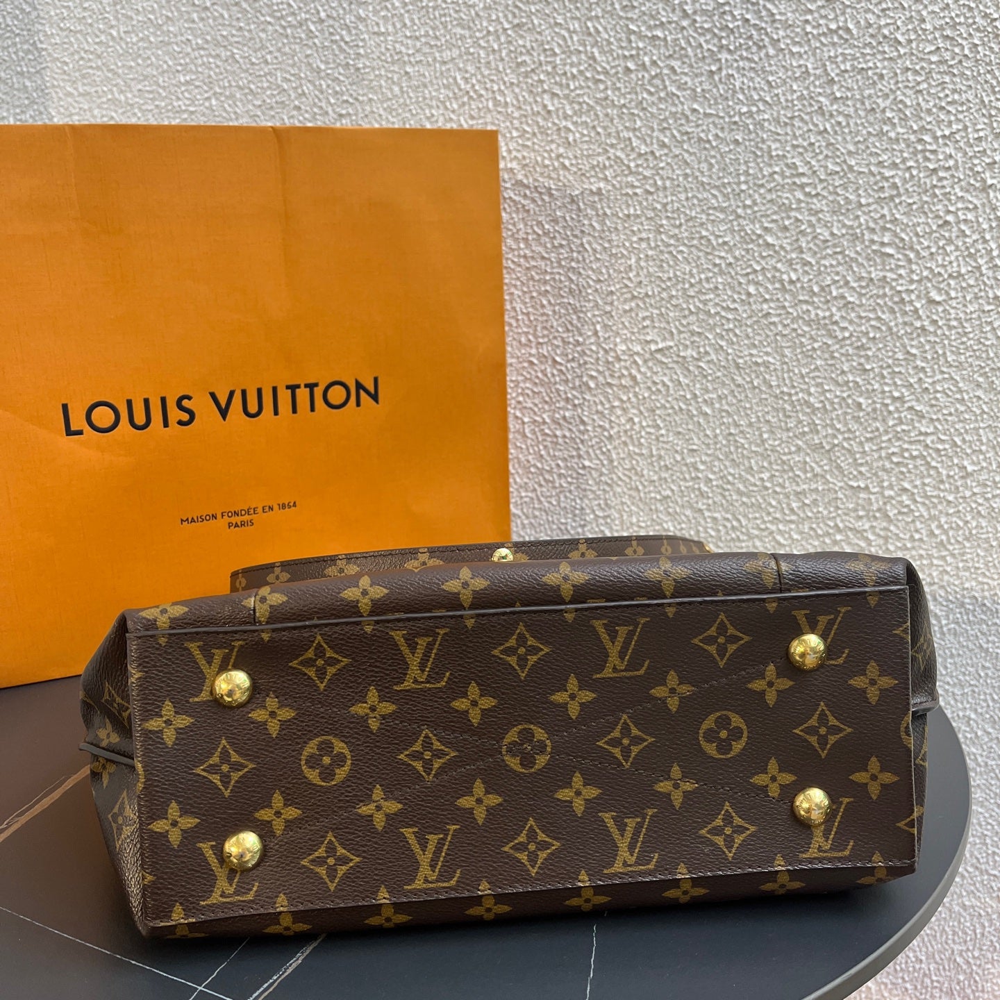 Louis Vuitton Shoulder Bag