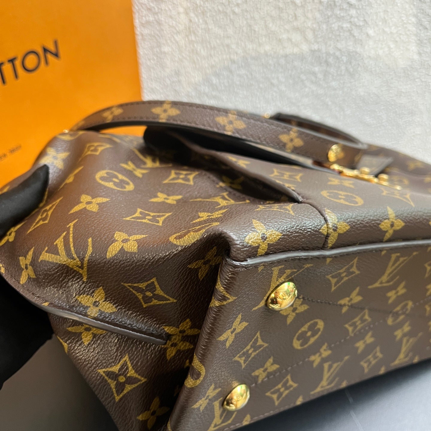 Louis Vuitton Shoulder Bag