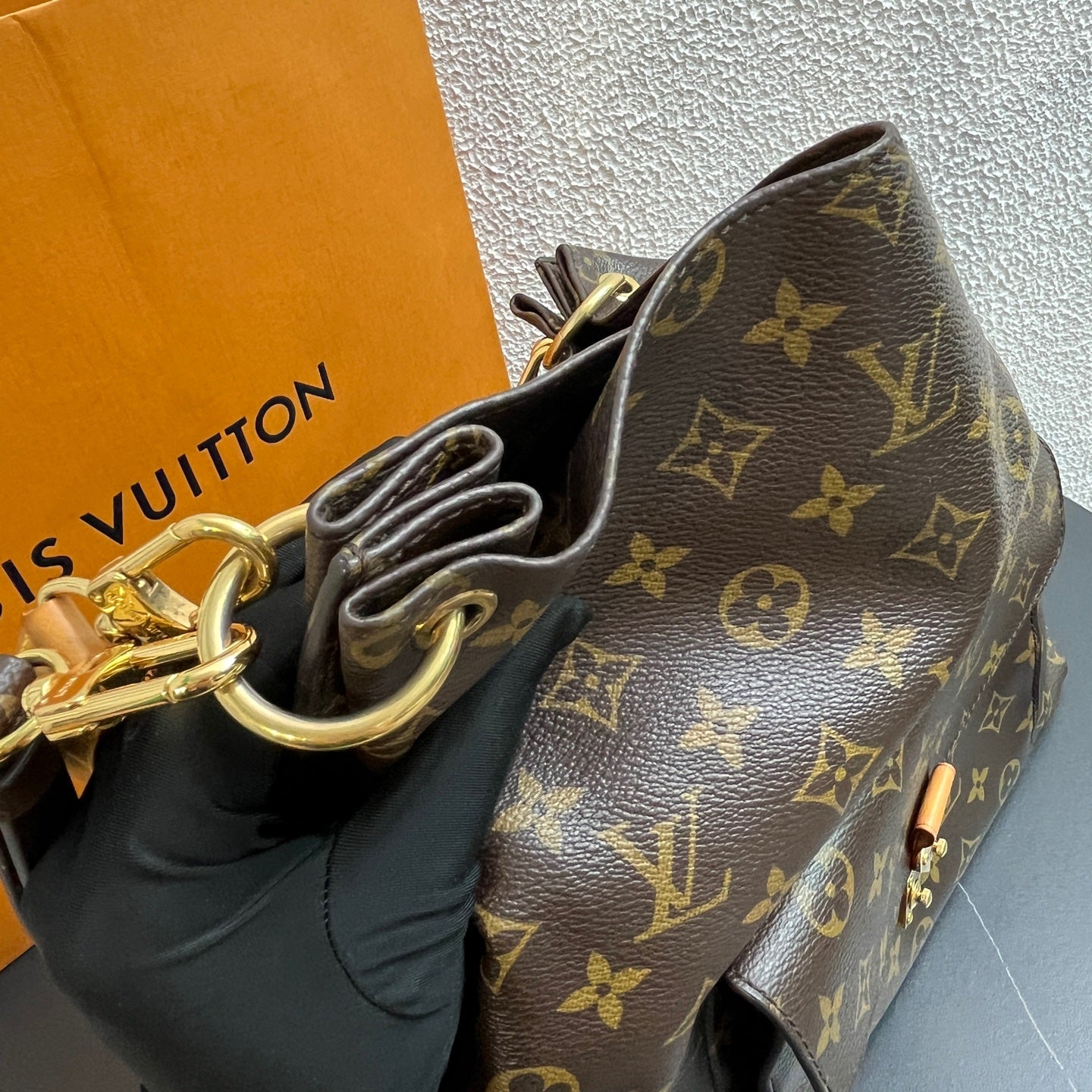 Louis Vuitton Shoulder Bag