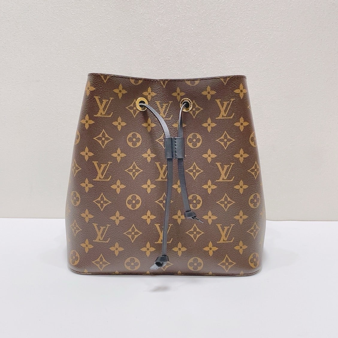 Louis Vuitton Bucket & Drawstring Bag