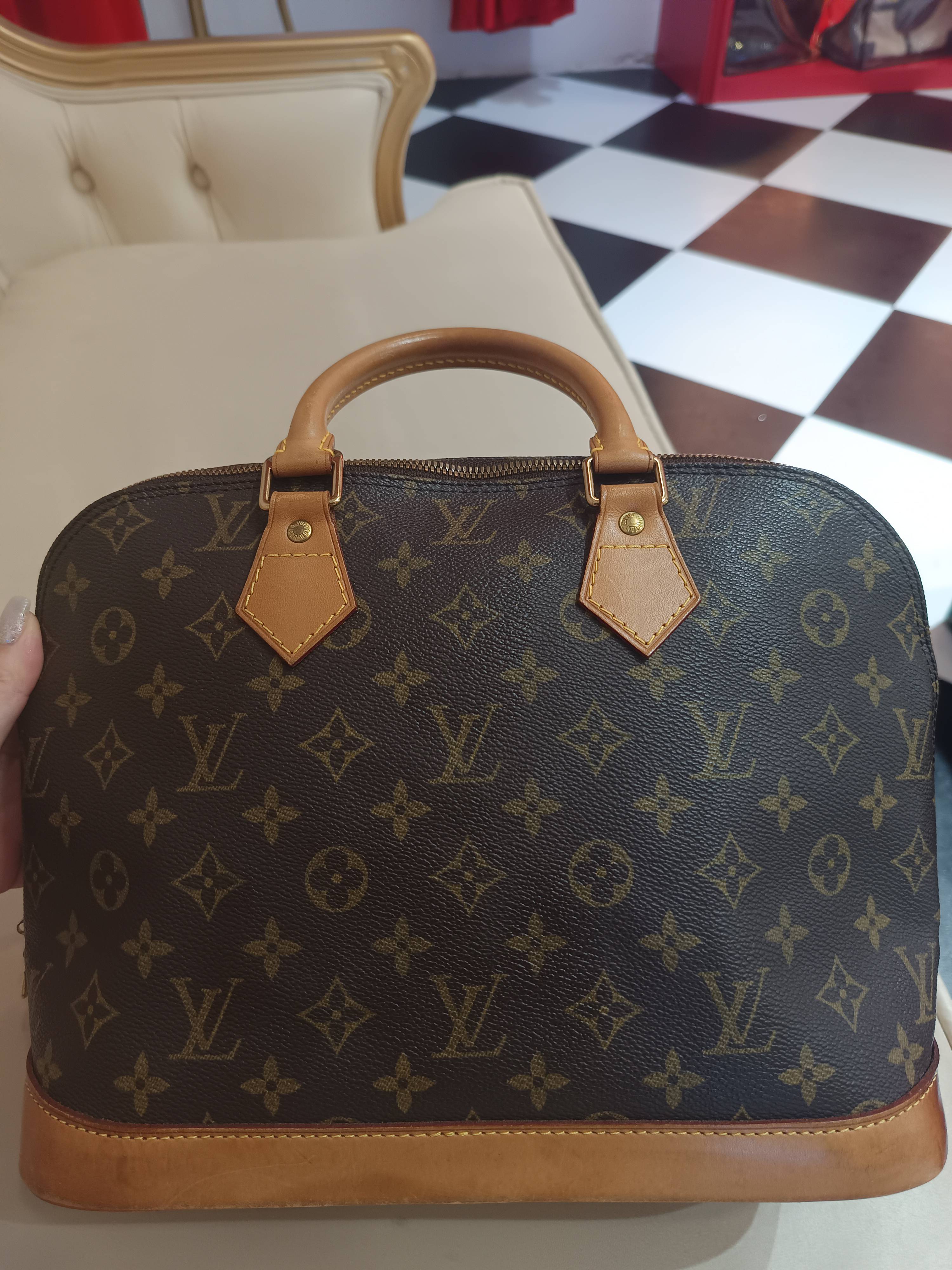 Louis Vuitton Alma M53151