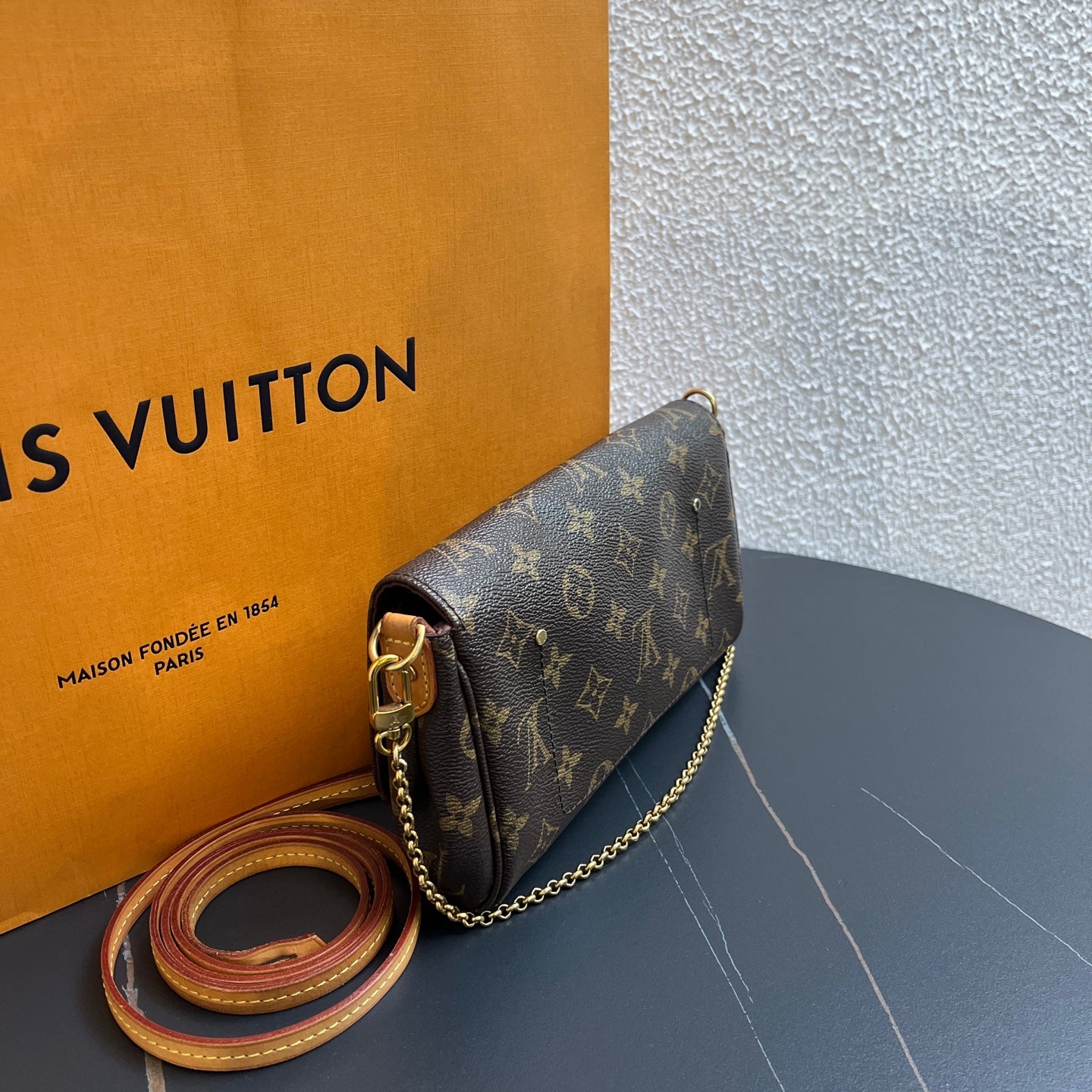 Louis Vuitton Crossbody