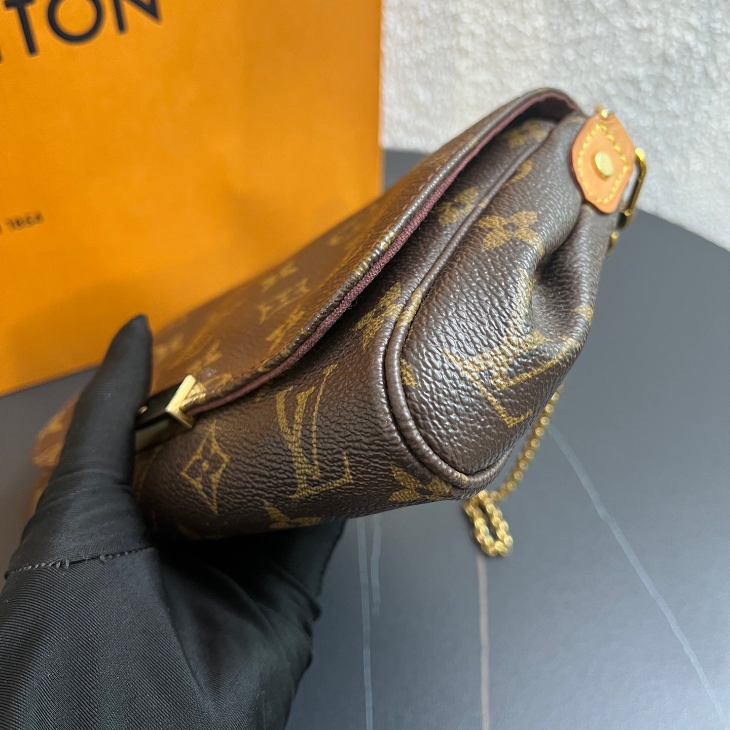 Louis Vuitton Crossbody