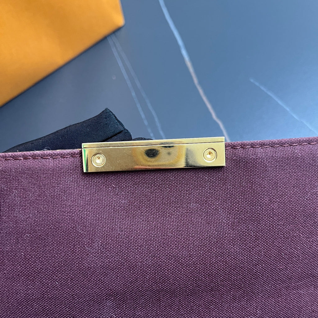 Louis Vuitton Crossbody