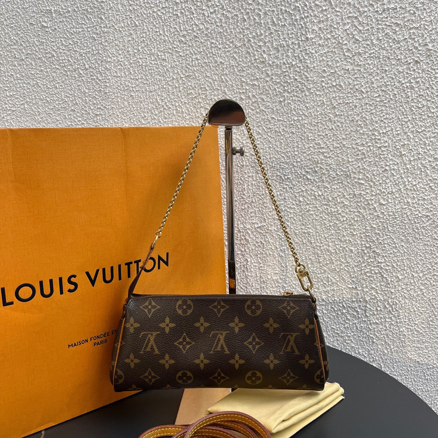 Louis Vuitton Crossbody