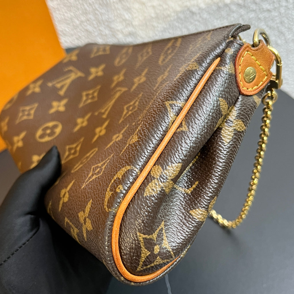 Louis Vuitton Crossbody