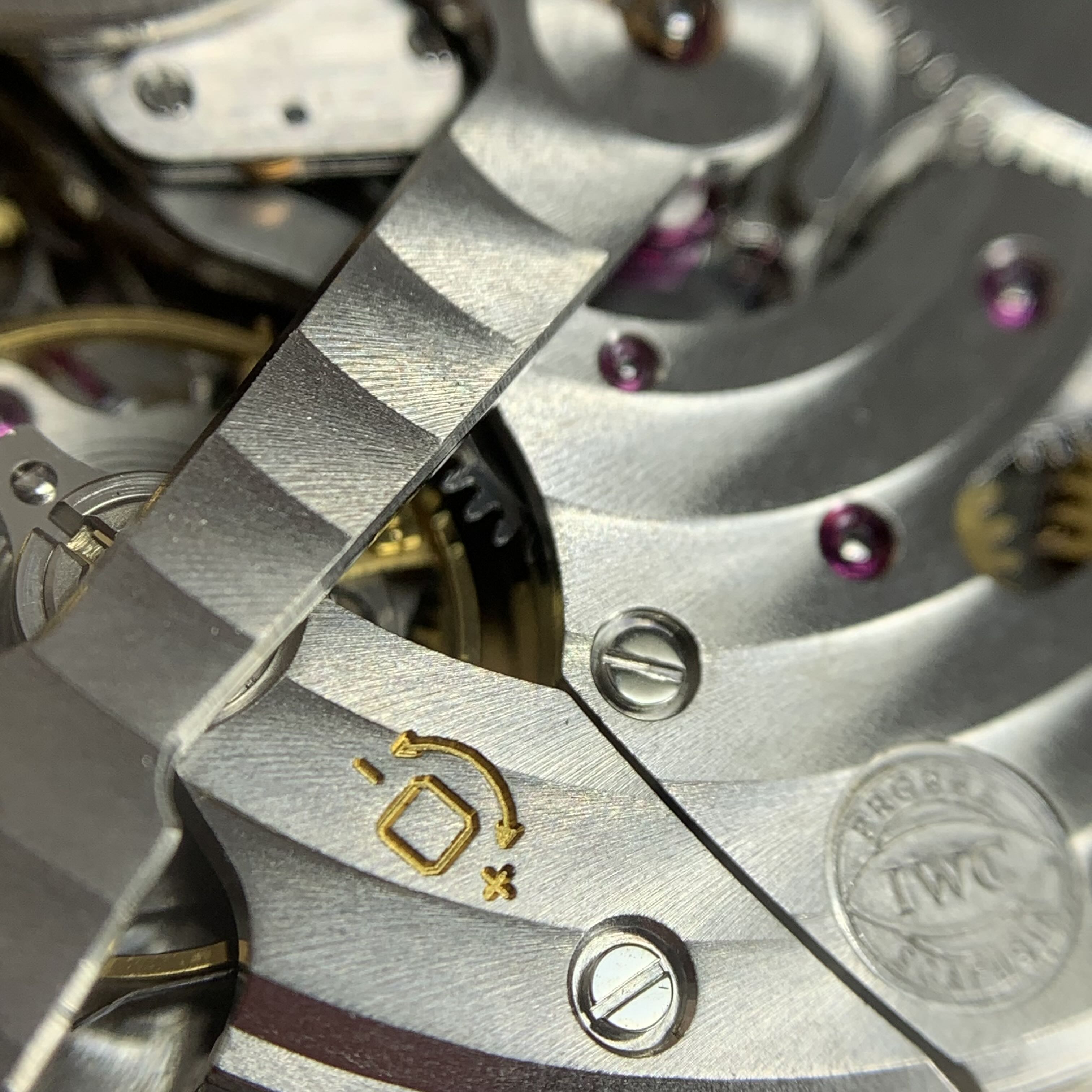 IWC Pilot Series 46.2 MM IW500401