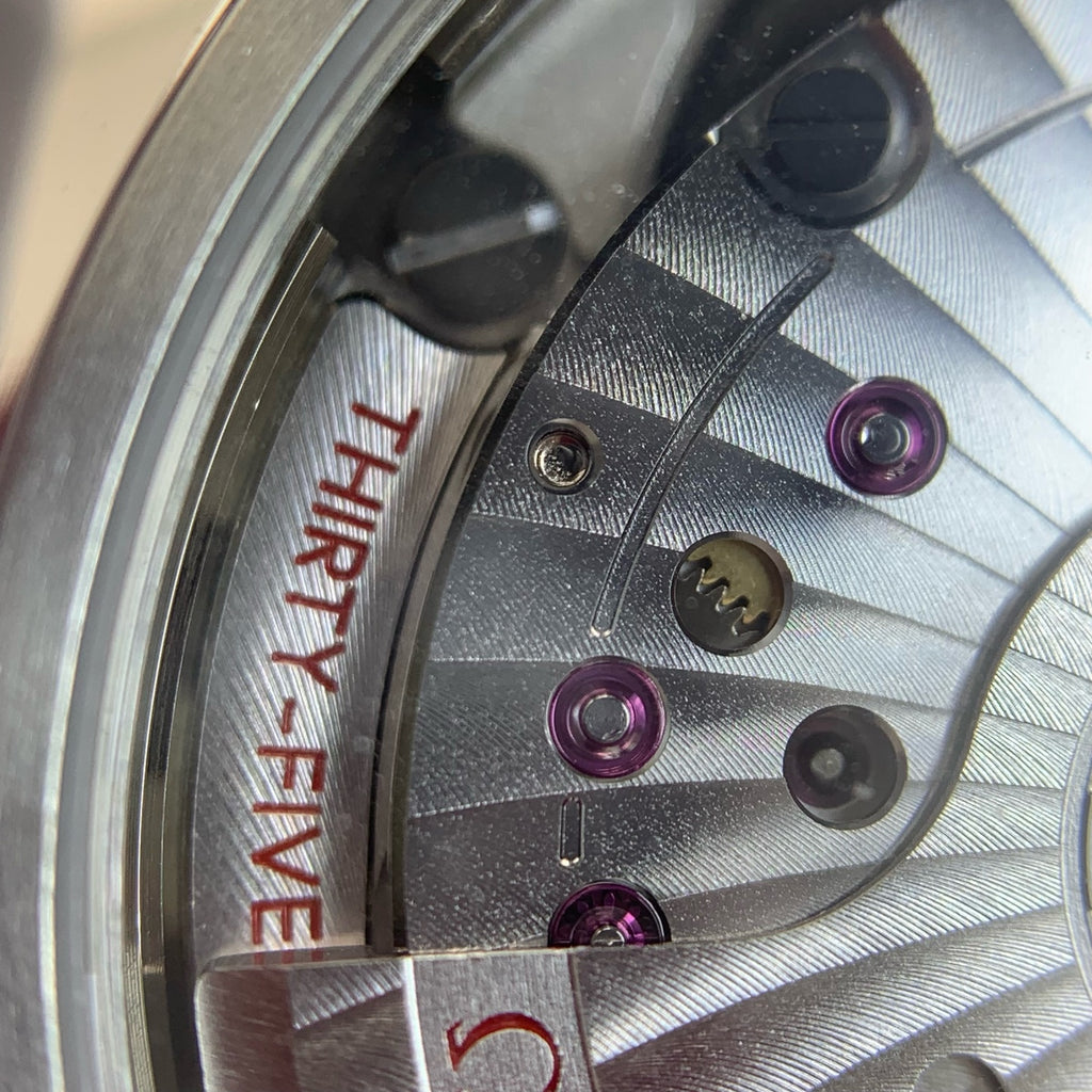 Omega Flying Disc Series 40 434.10.40.20.01.001