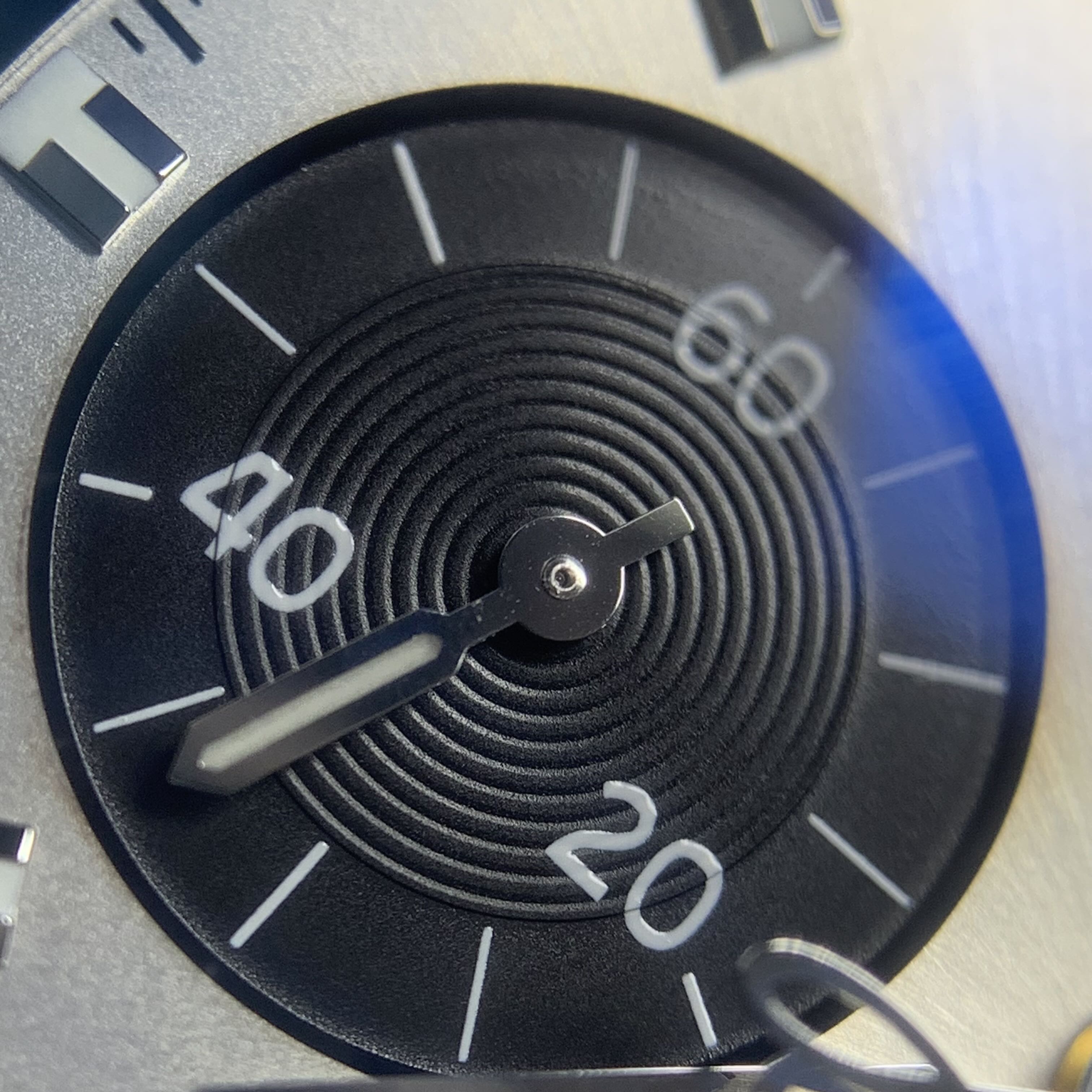 Breitling Chronomat B01 42 mechanical chronograph watch Mechanical watch 42 millimeters AB0134101G1S2